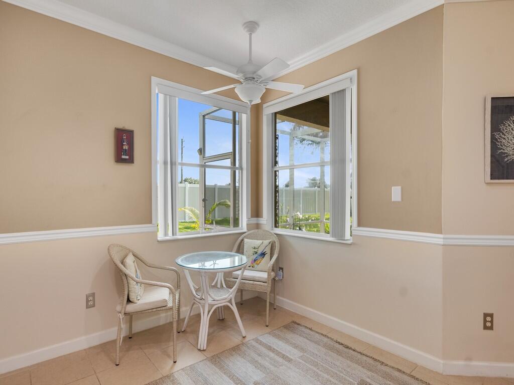 3153 Ashford Square Property Photo 11