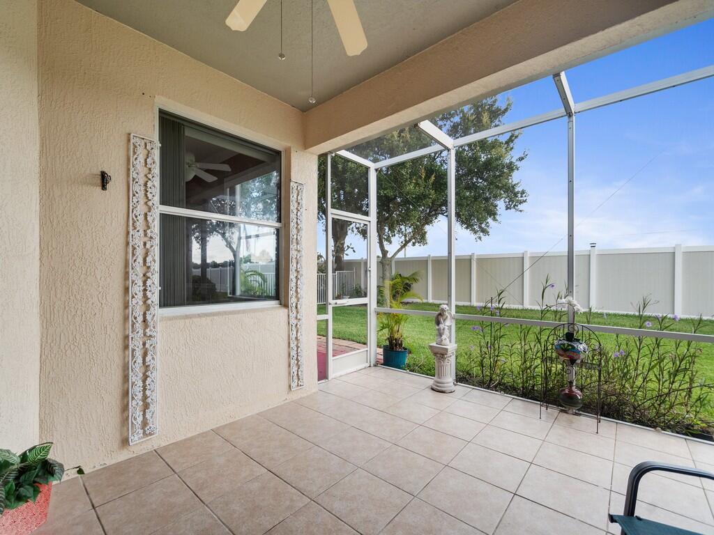 3153 Ashford Square Property Photo 21
