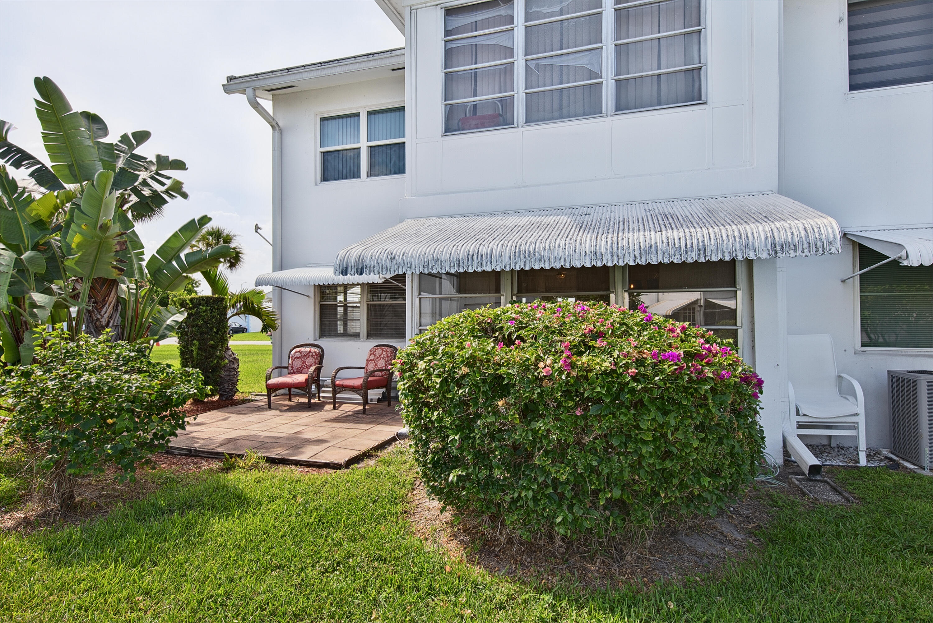2650 W Golf Boulevard 165 Property Photo 36