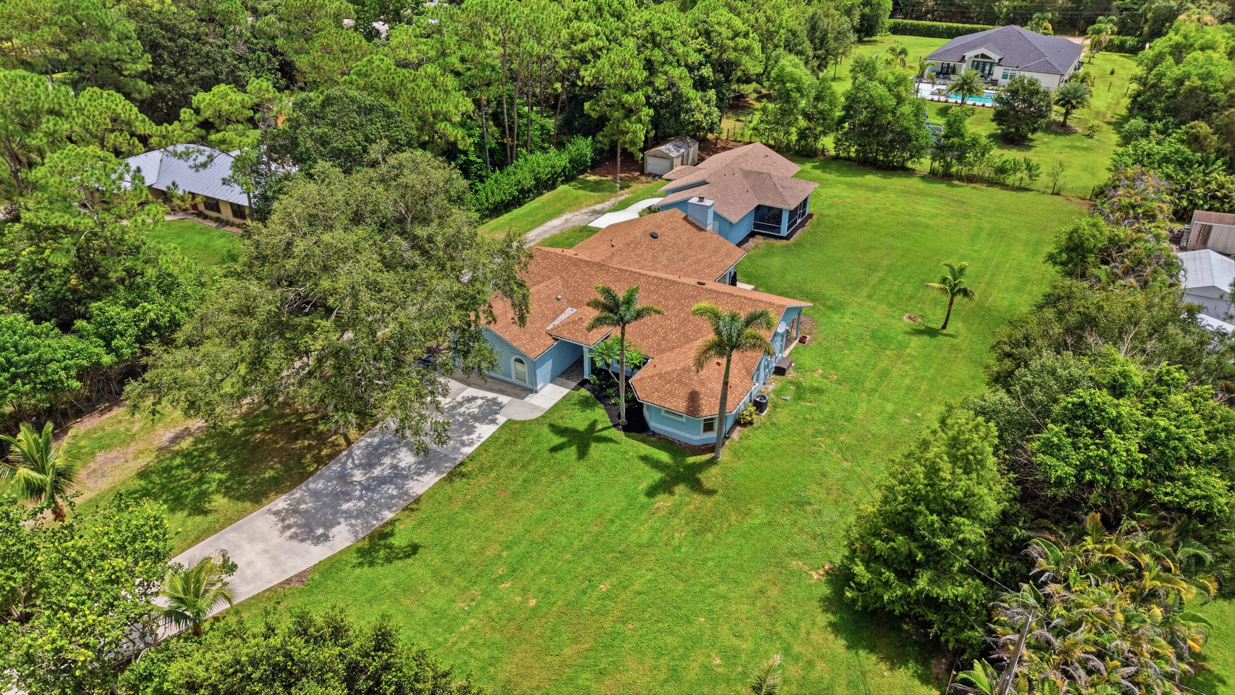 16644 122nd Drive N Property Photo 1