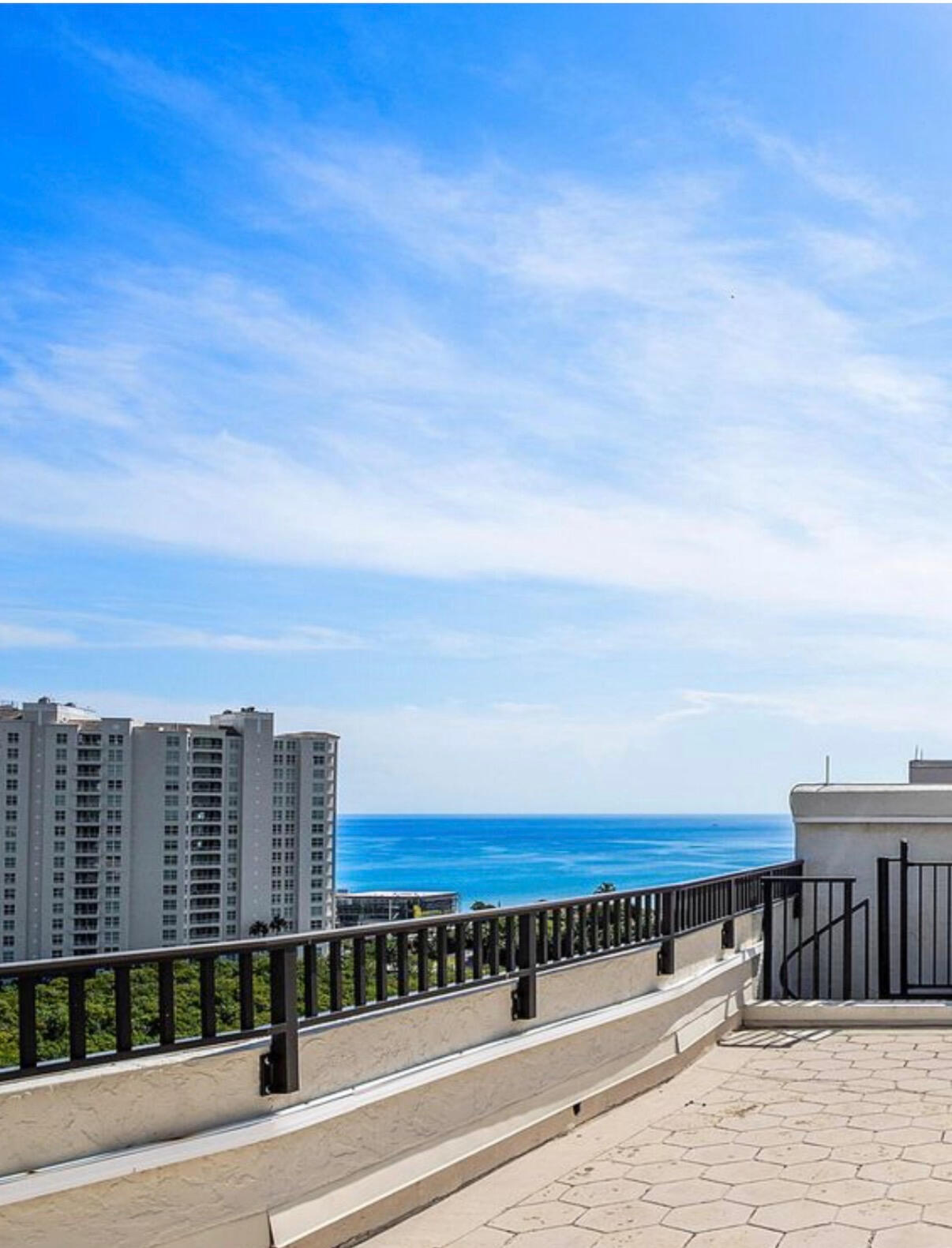 3912 S Ocean Boulevard Ph-1 Property Photo 1
