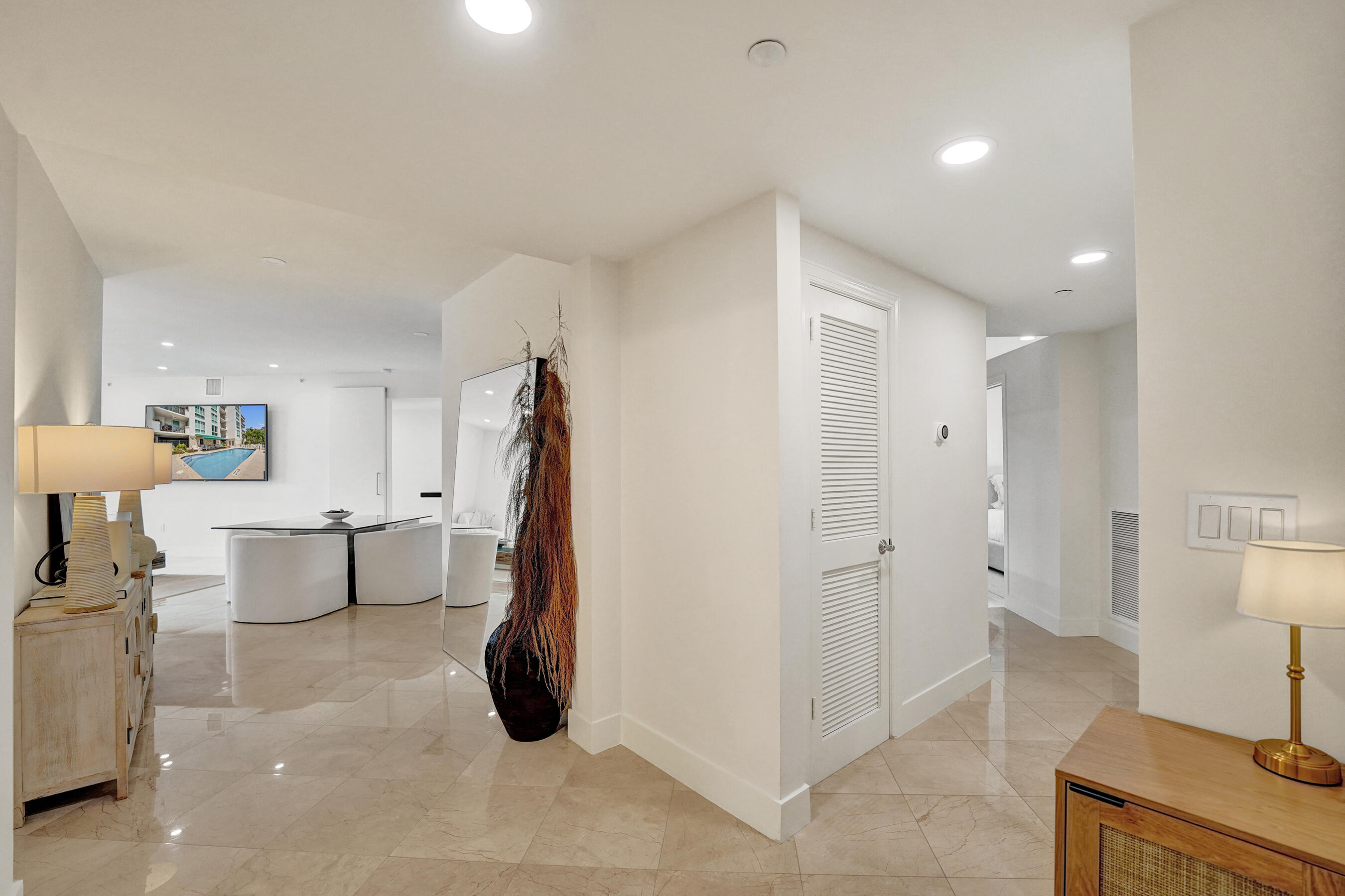 410 Hendricks Isle 203 Property Photo 50