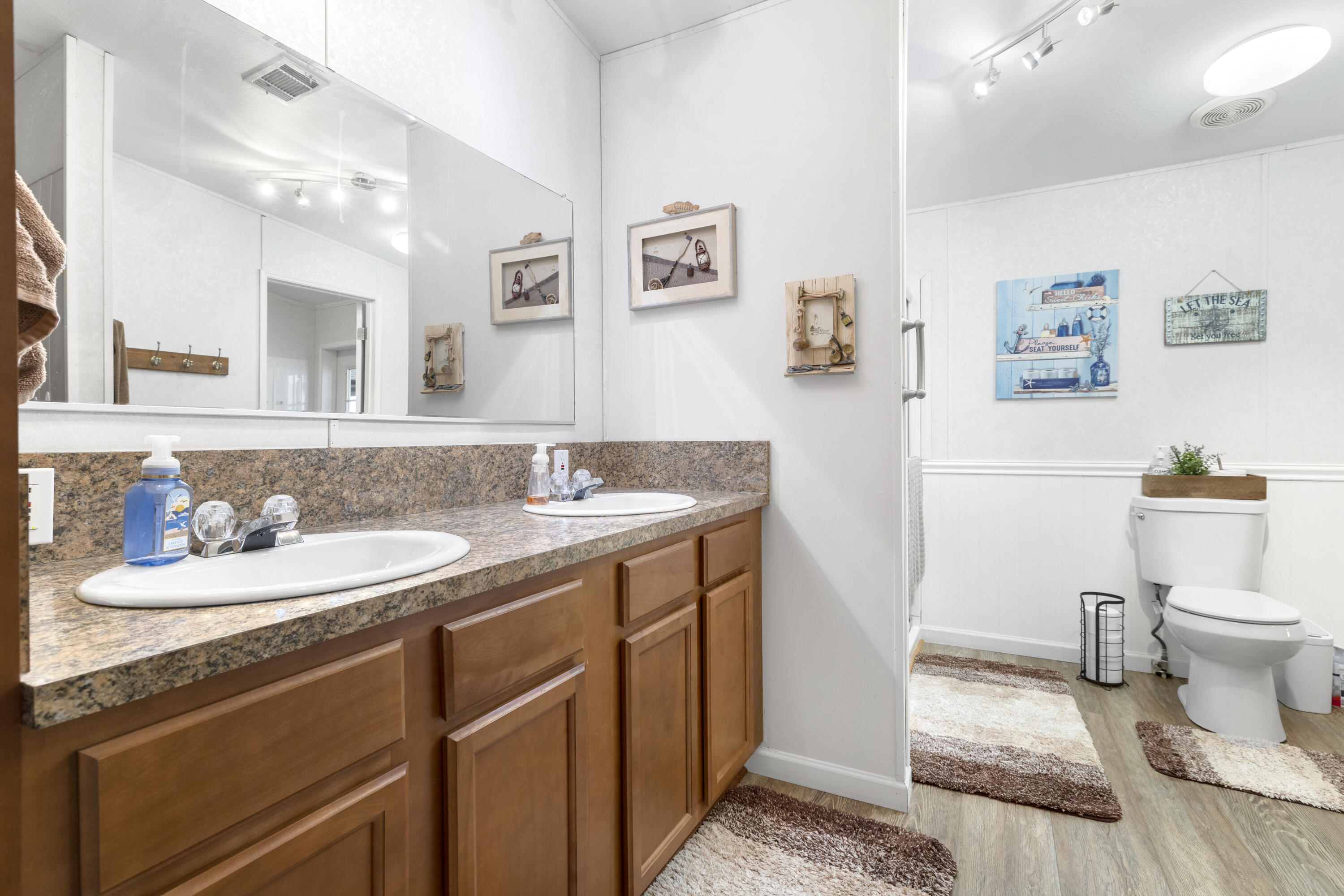 1221 Chobee Street Property Photo 42