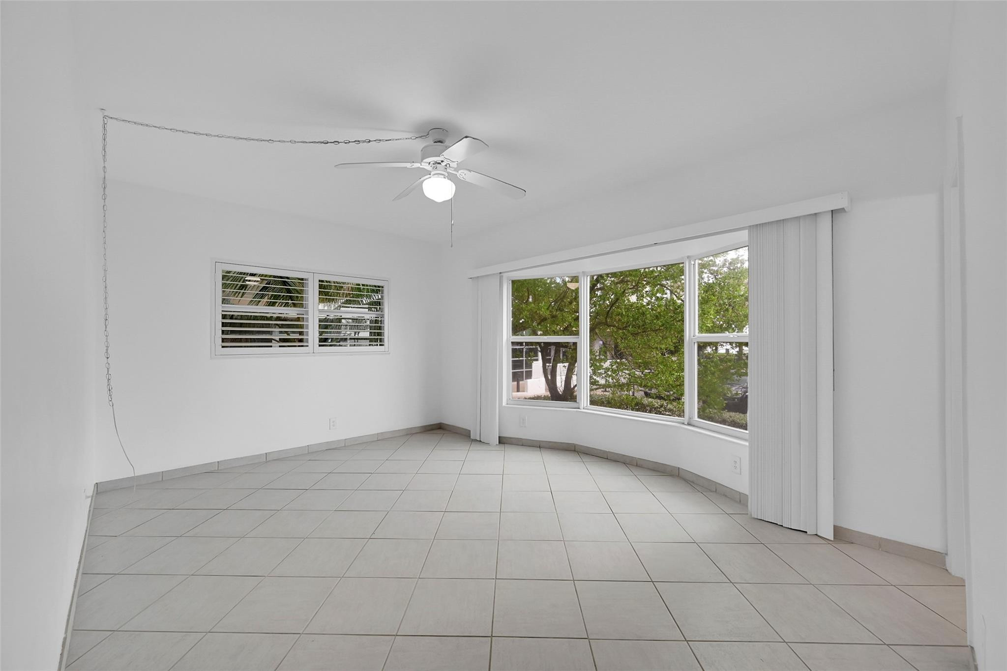 1300 N Ocean Boulevard 201 Property Photo 11