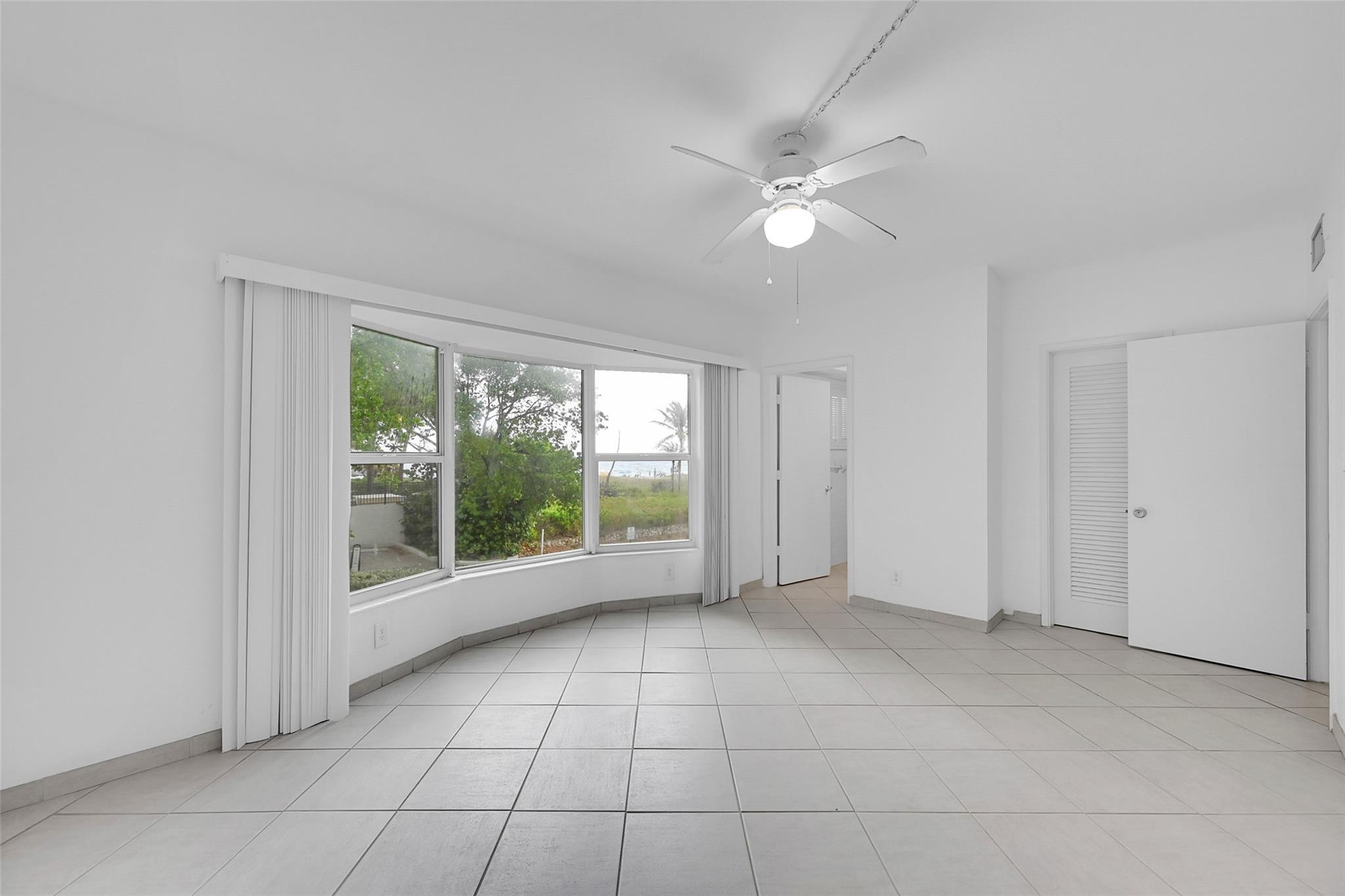 1300 N Ocean Boulevard 201 Property Photo 12