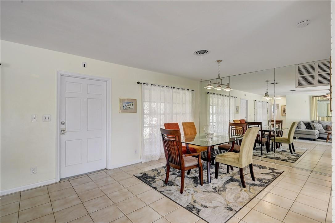 840 Sw 7th Street Property Photo 5