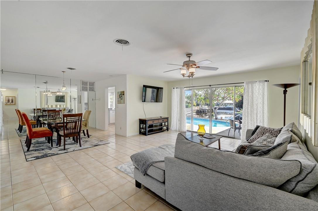 840 Sw 7th Street Property Photo 7