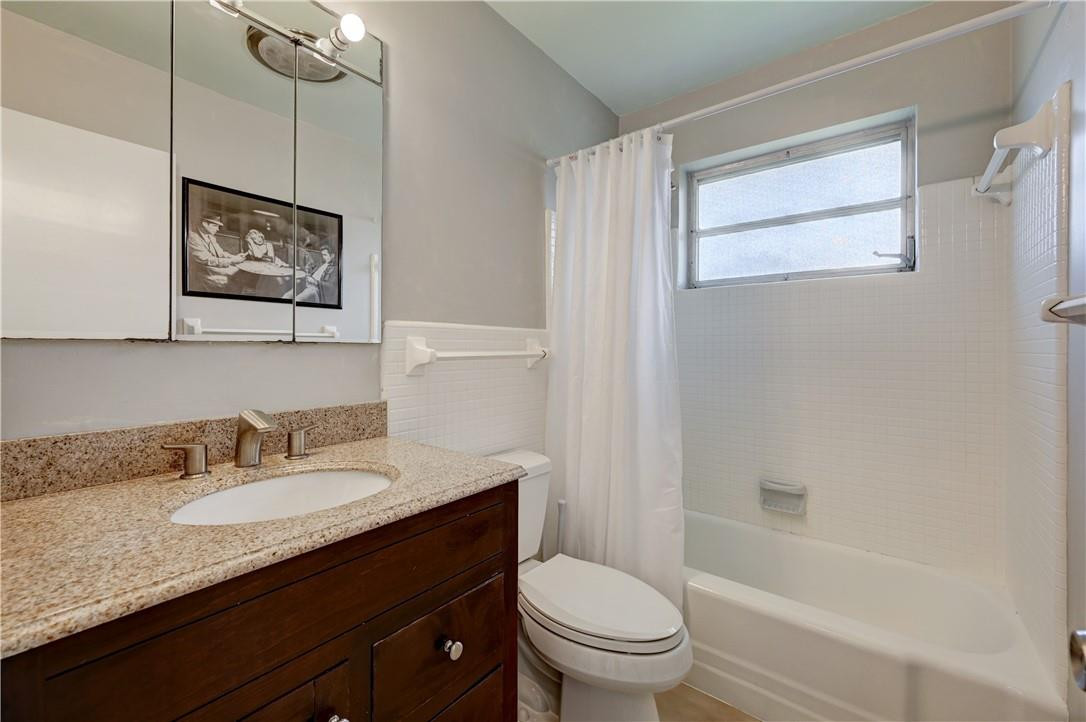 840 Sw 7th Street Property Photo 12