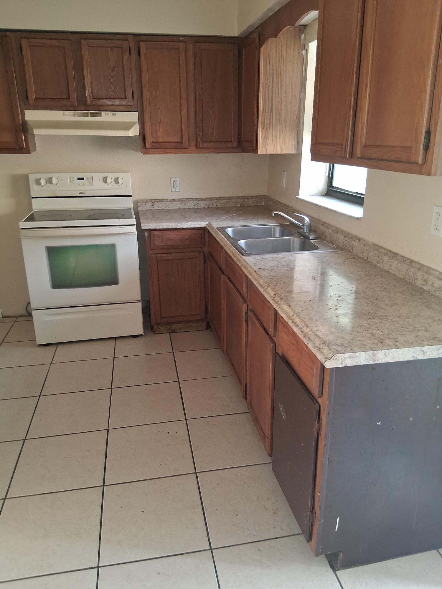 2901 Avenue D Property Photo 5