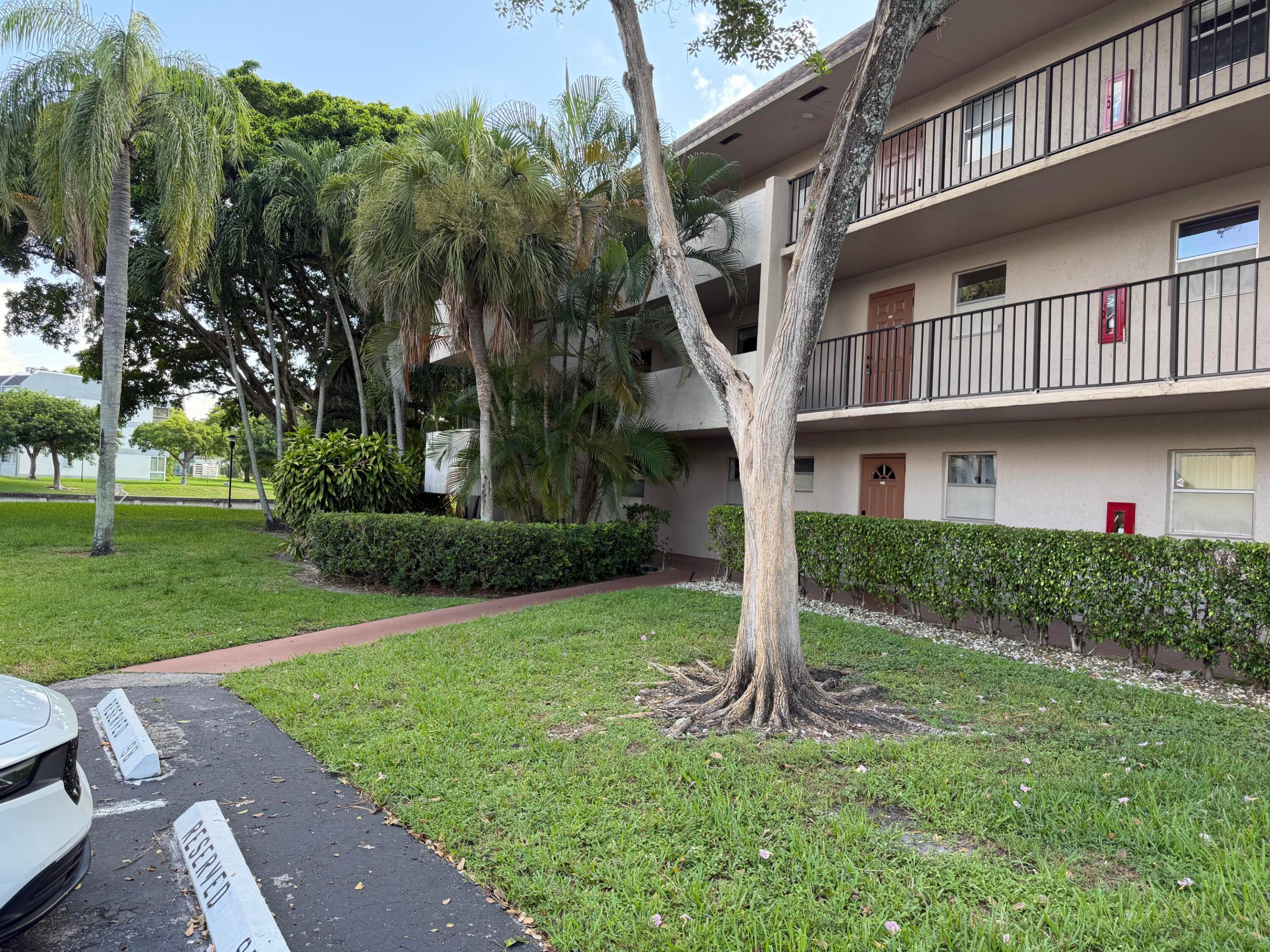 8301 Sands Point Boulevard S103 Property Photo 1