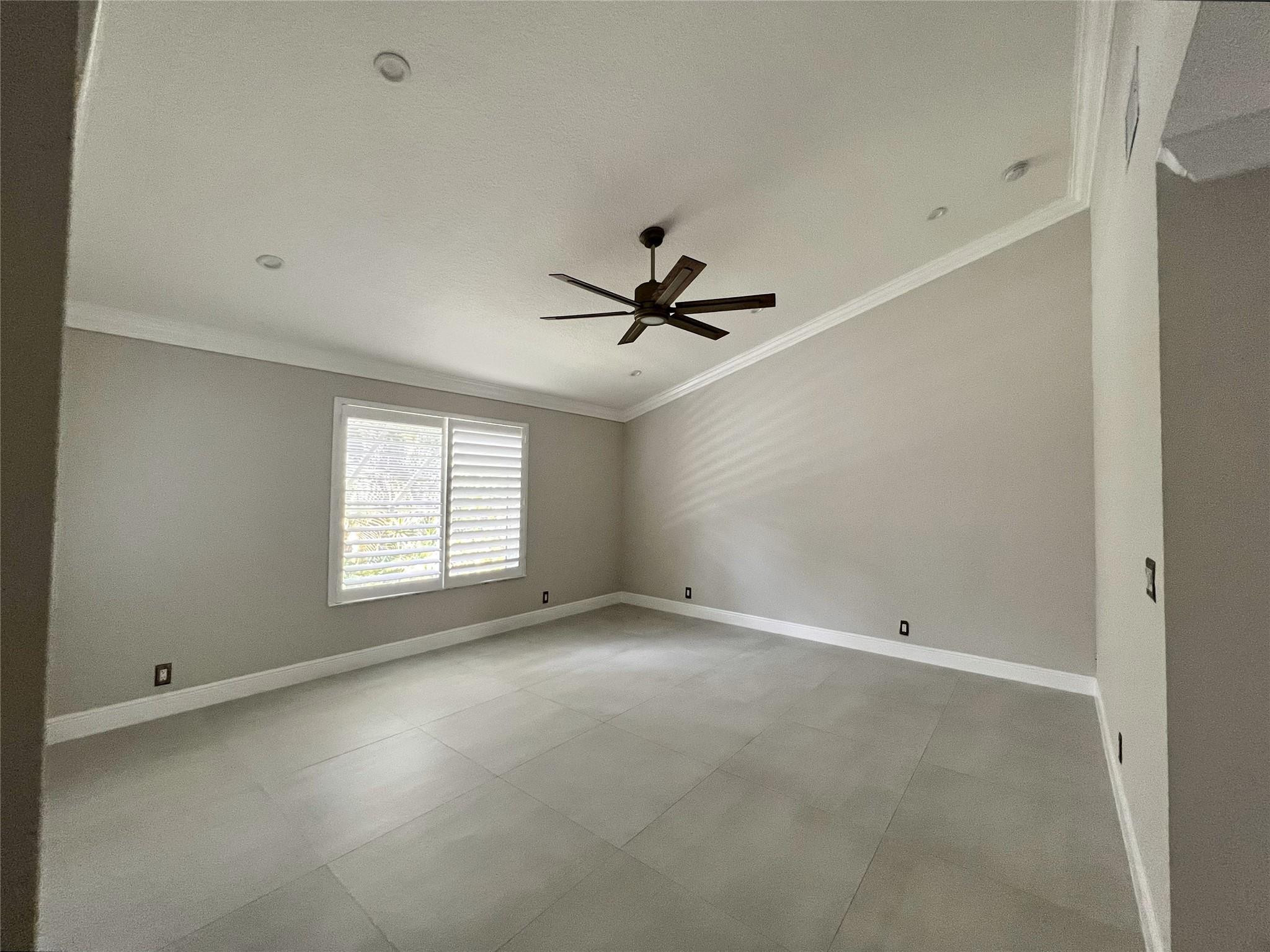 720 Birdie Court Property Photo 11