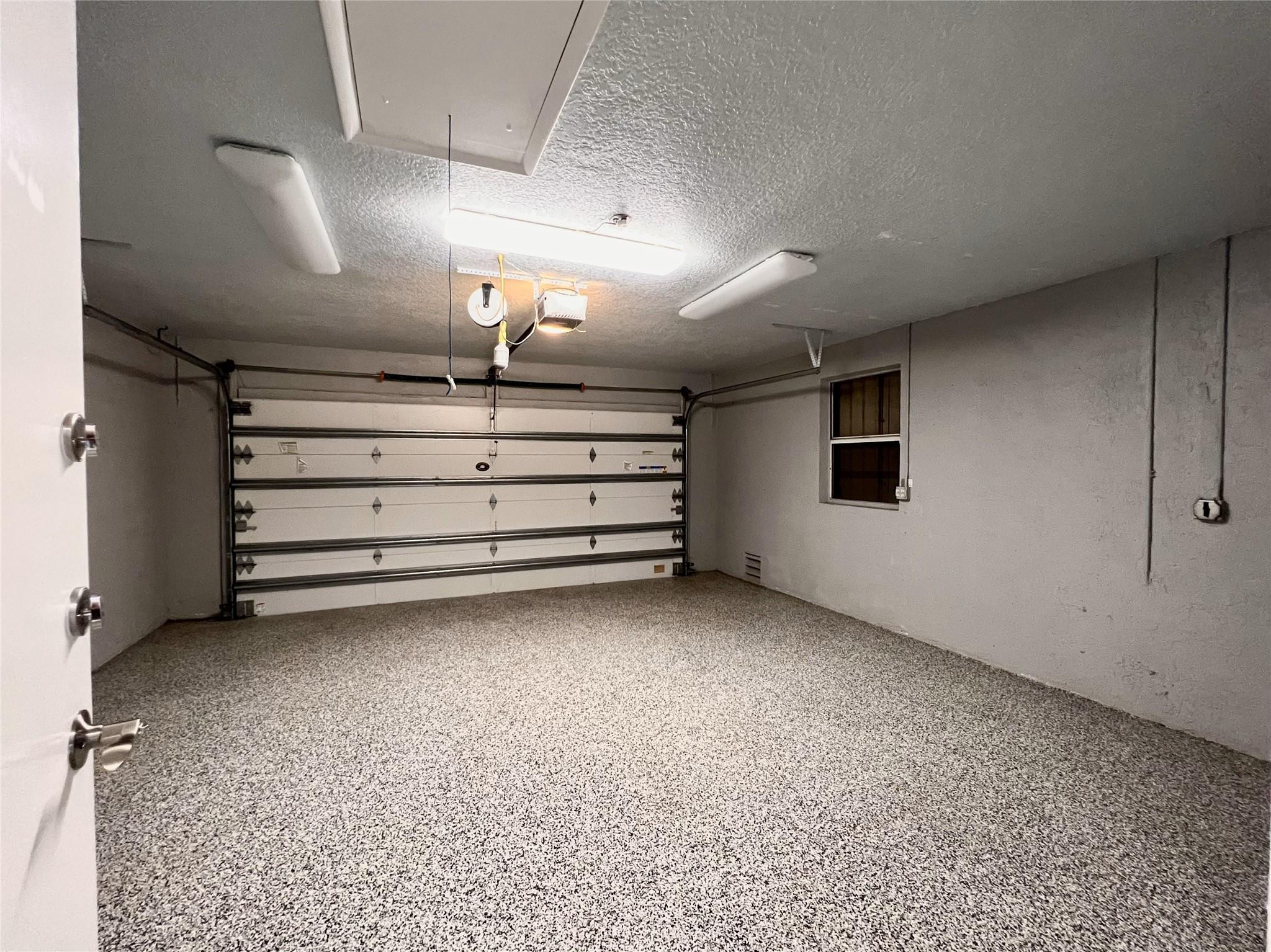 720 Birdie Court Property Photo 17