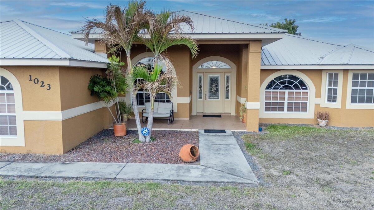 1023 Caribbean Avenue Property Photo 5