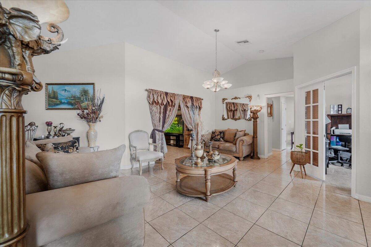 1023 Caribbean Avenue Property Photo 12