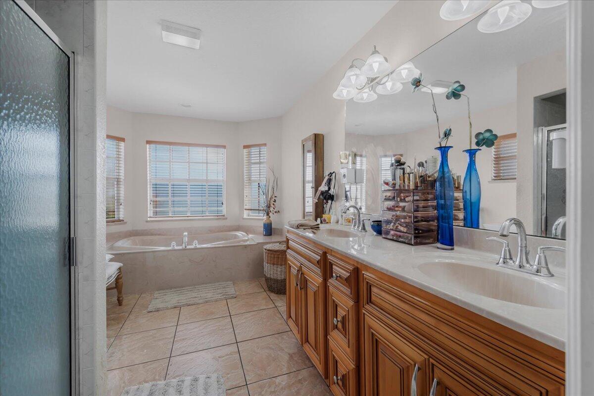 1023 Caribbean Avenue Property Photo 18