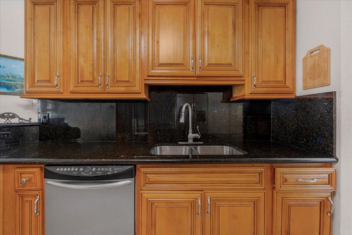 1023 Caribbean Avenue Property Photo 41