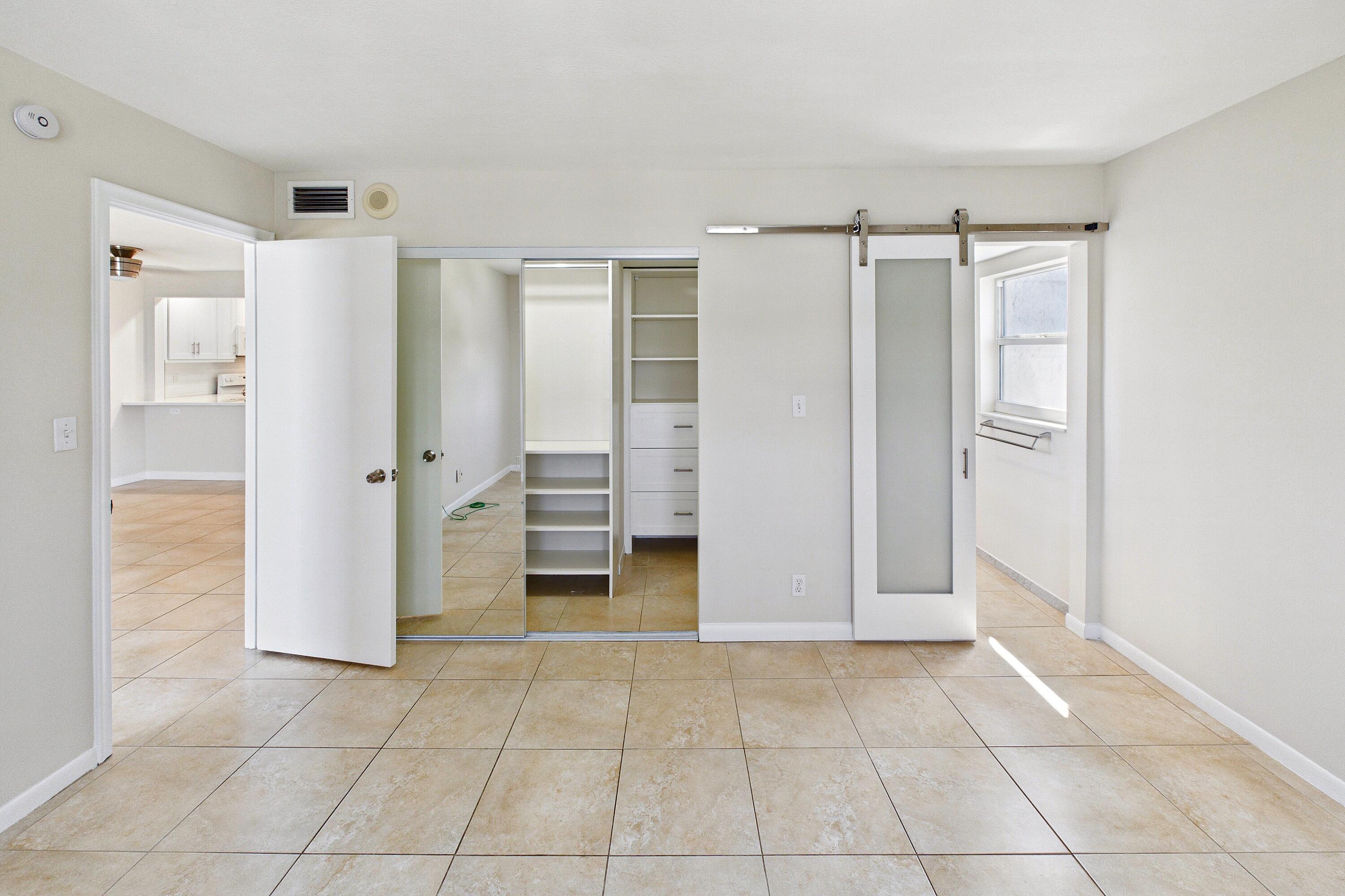 1800 N Andrews Avenue N 12g Property Photo 14