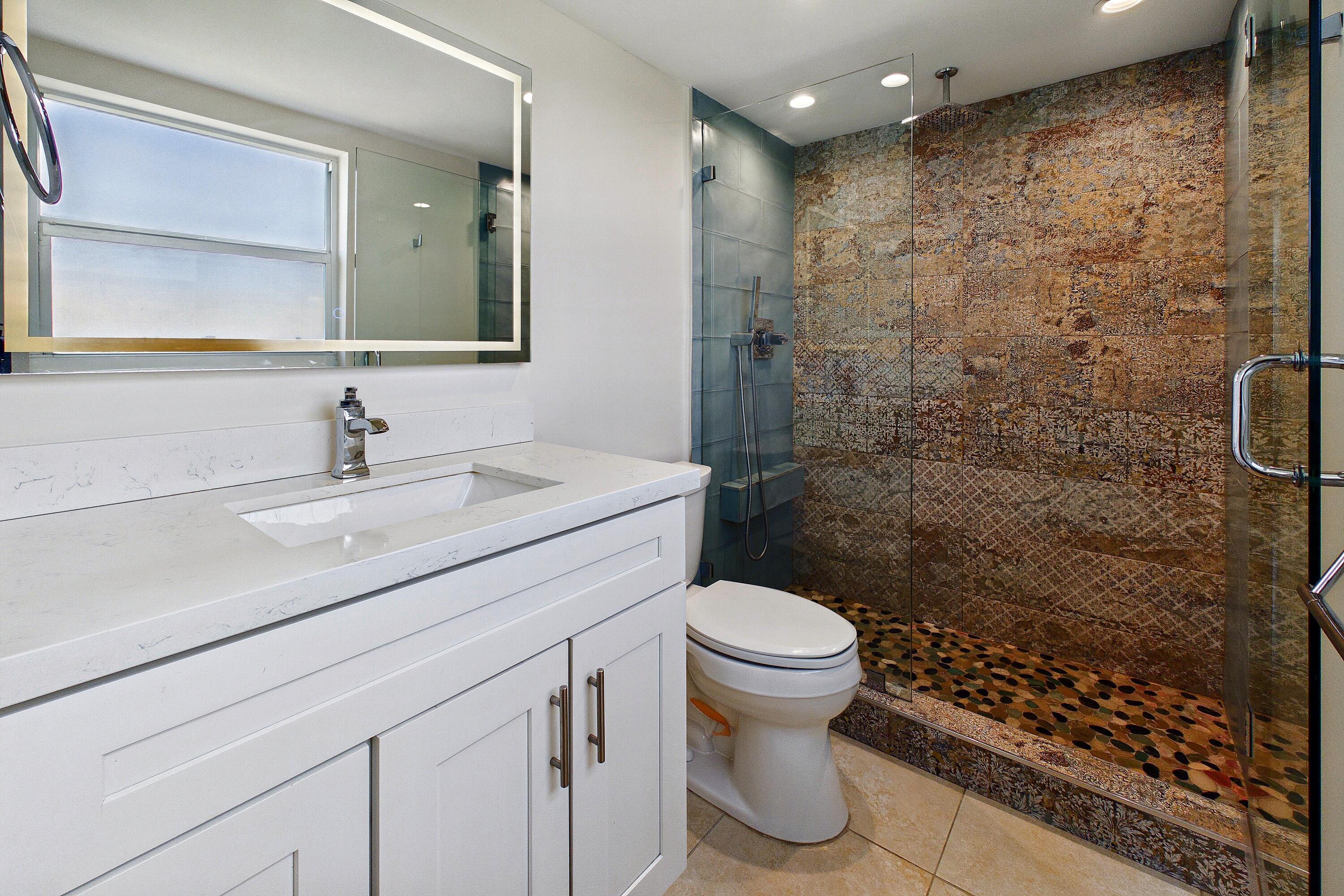 1800 N Andrews Avenue N 12g Property Photo 16