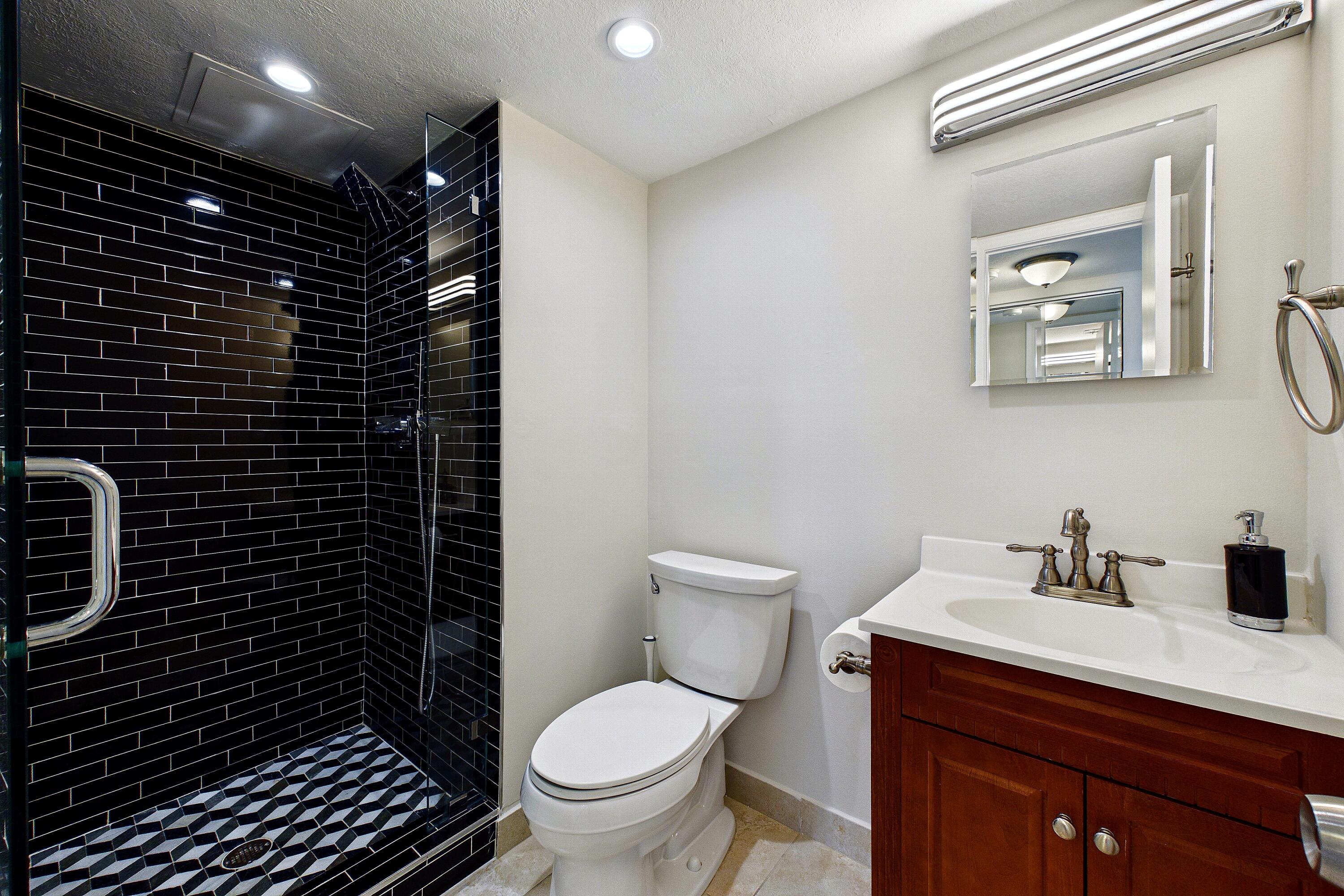 1800 N Andrews Avenue N 12g Property Photo 26