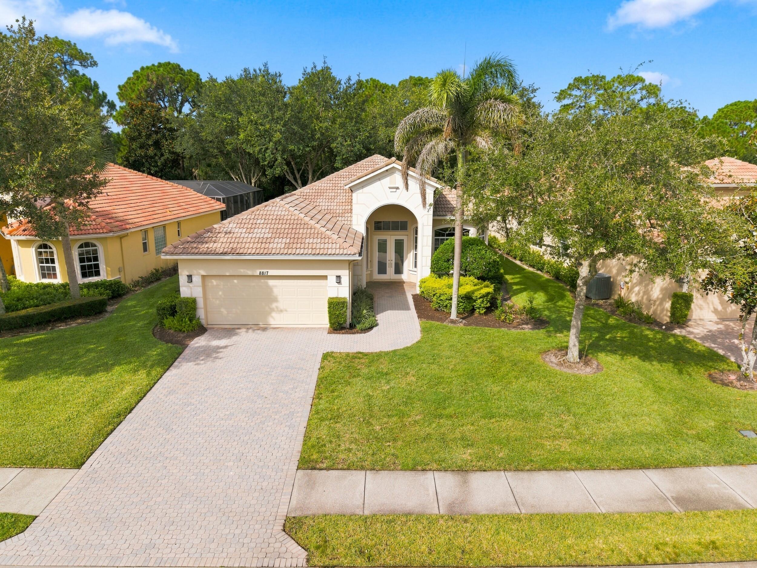 8817 Champions Way Property Photo 2
