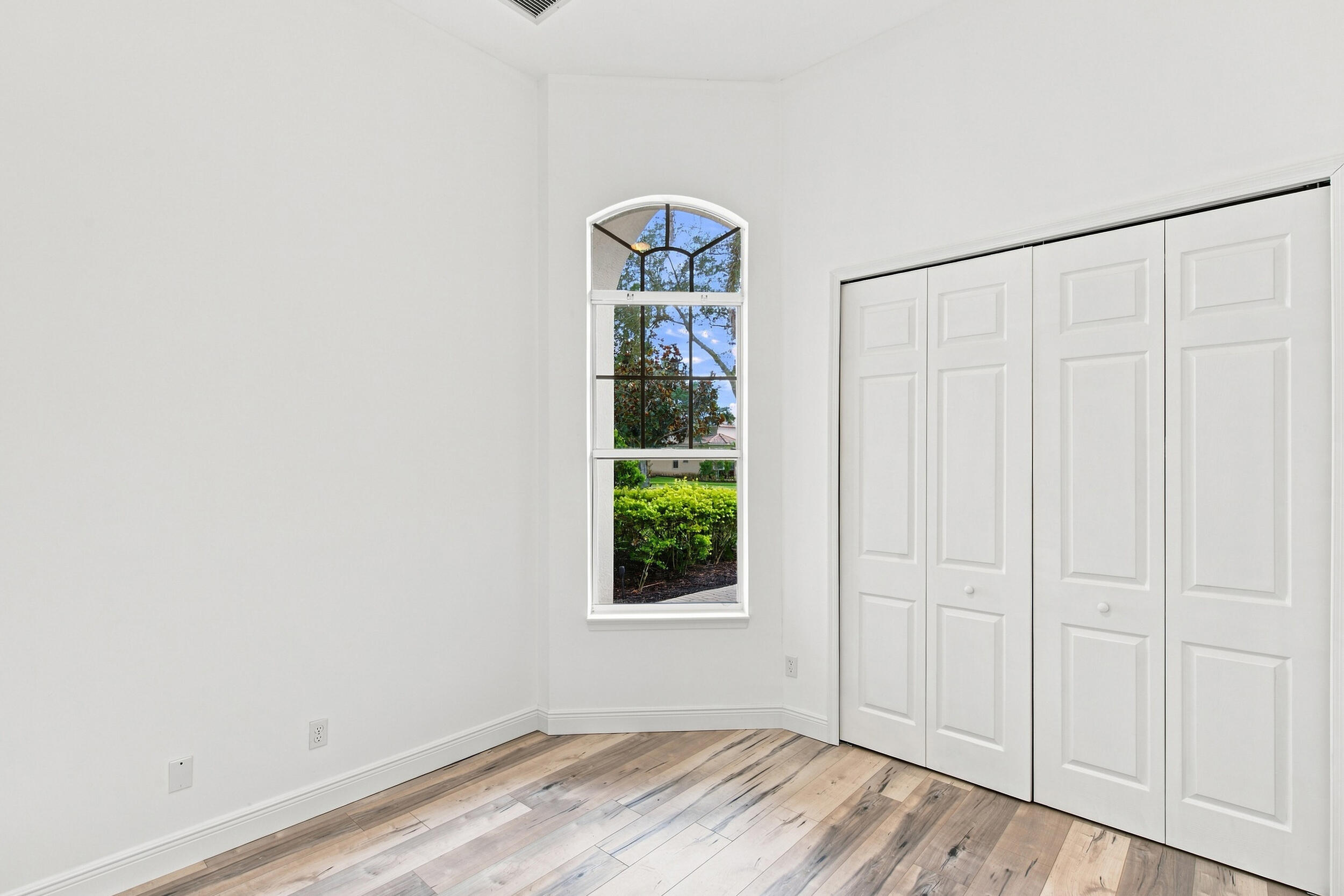 8817 Champions Way Property Photo 50