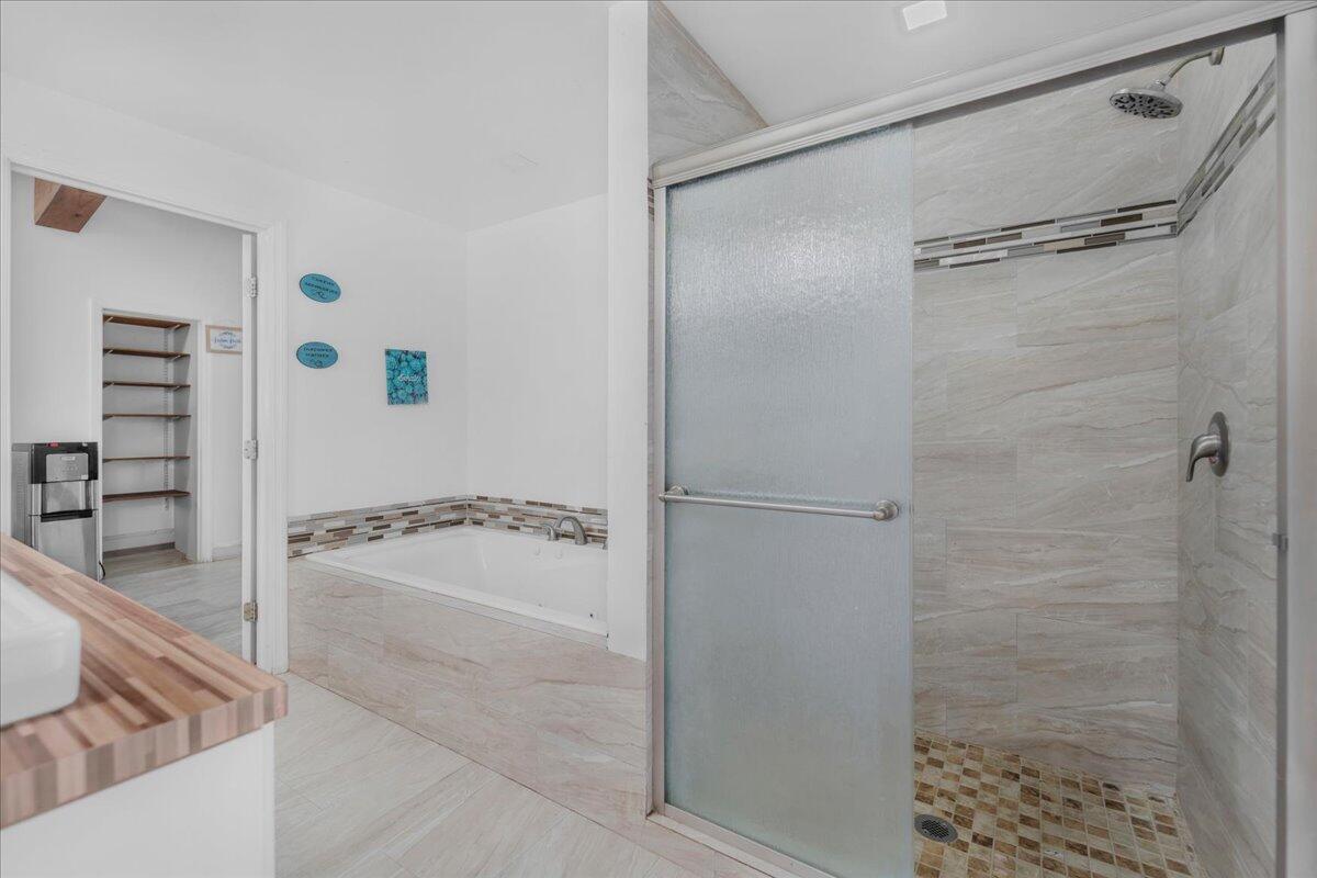 1205 Coffey Road Property Photo 19