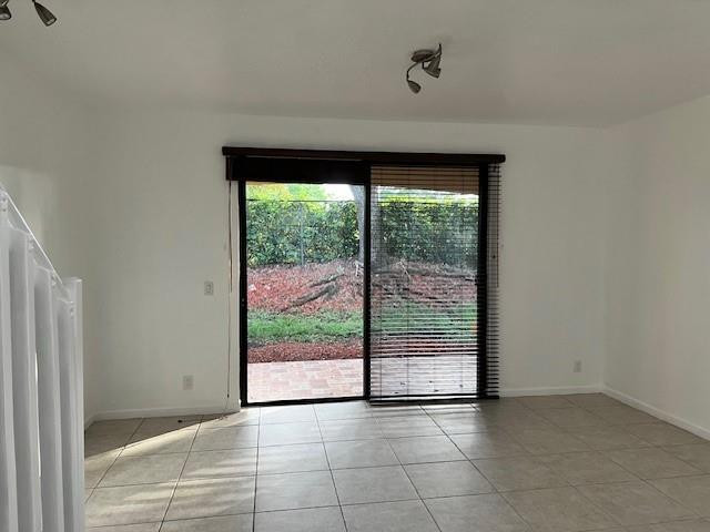4150 Forest Drive Property Photo 4