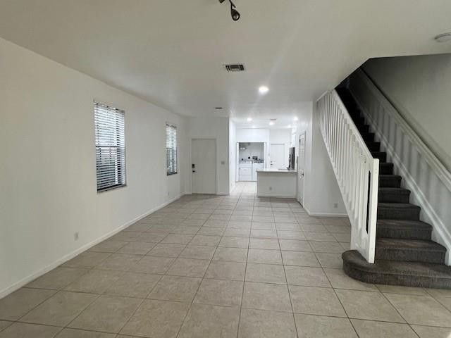 4150 Forest Drive Property Photo 5