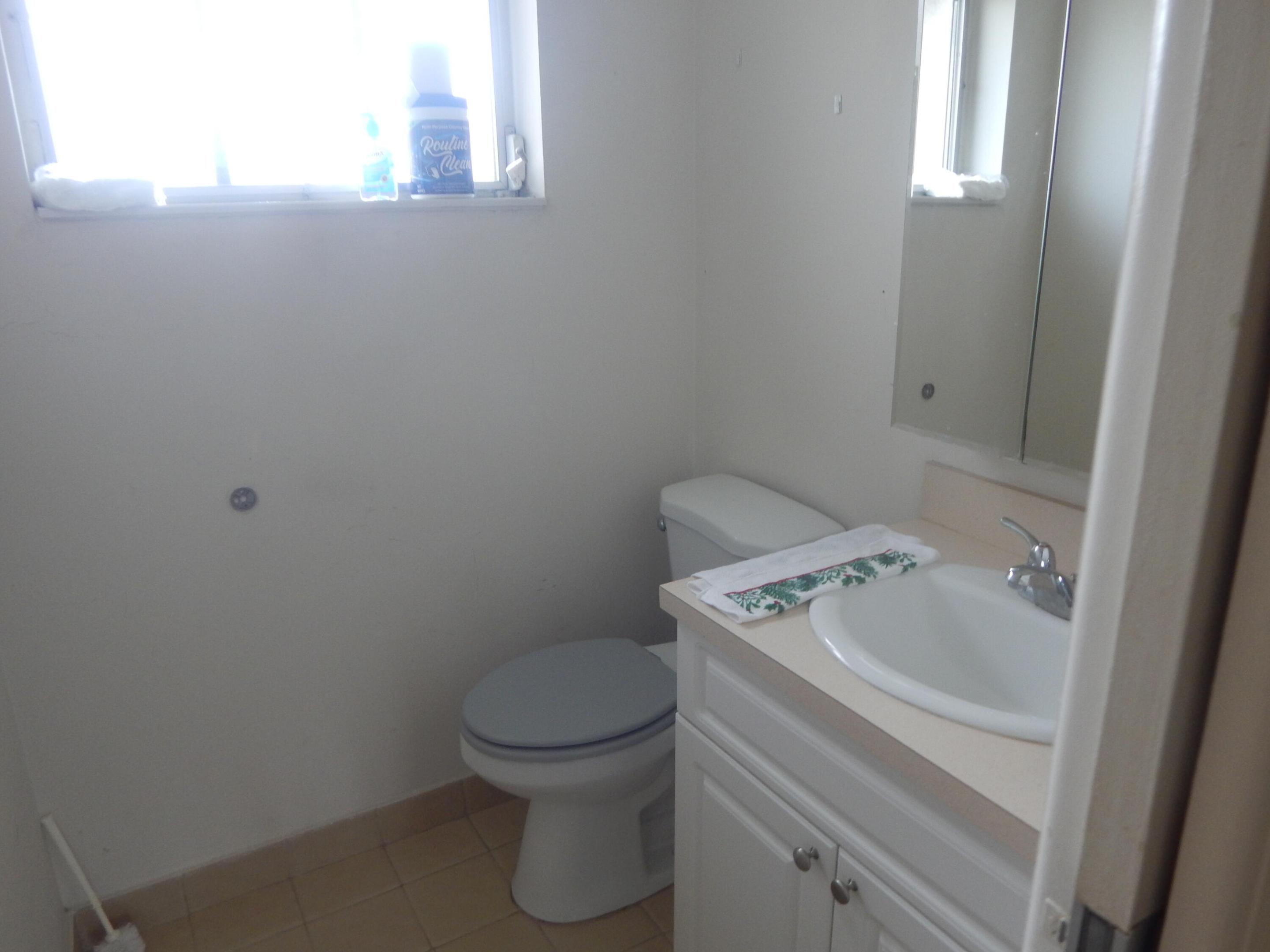 2971 Ashley Drive W C Property Photo 8
