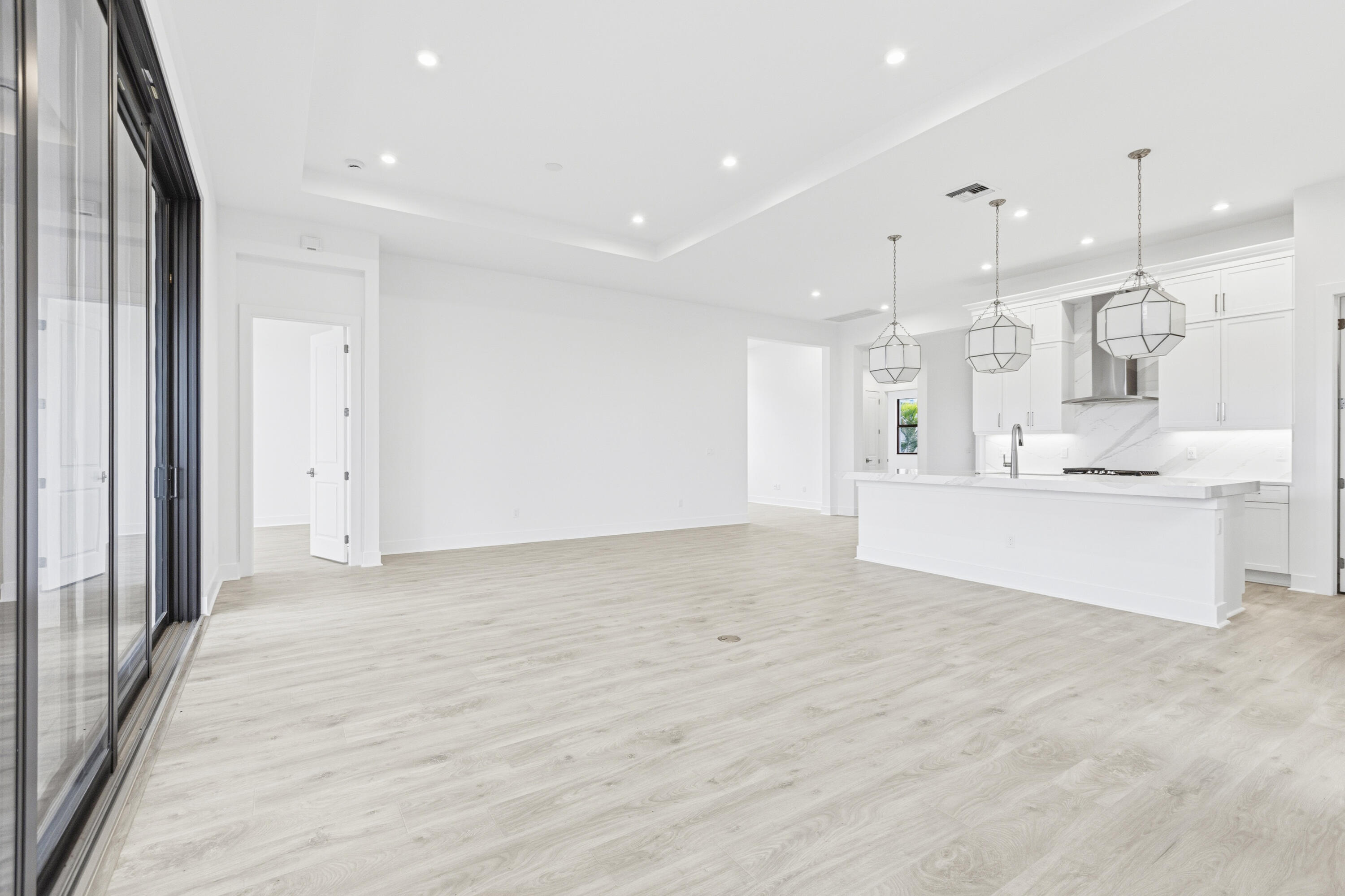 13921 Vivant Drive Property Photo 15