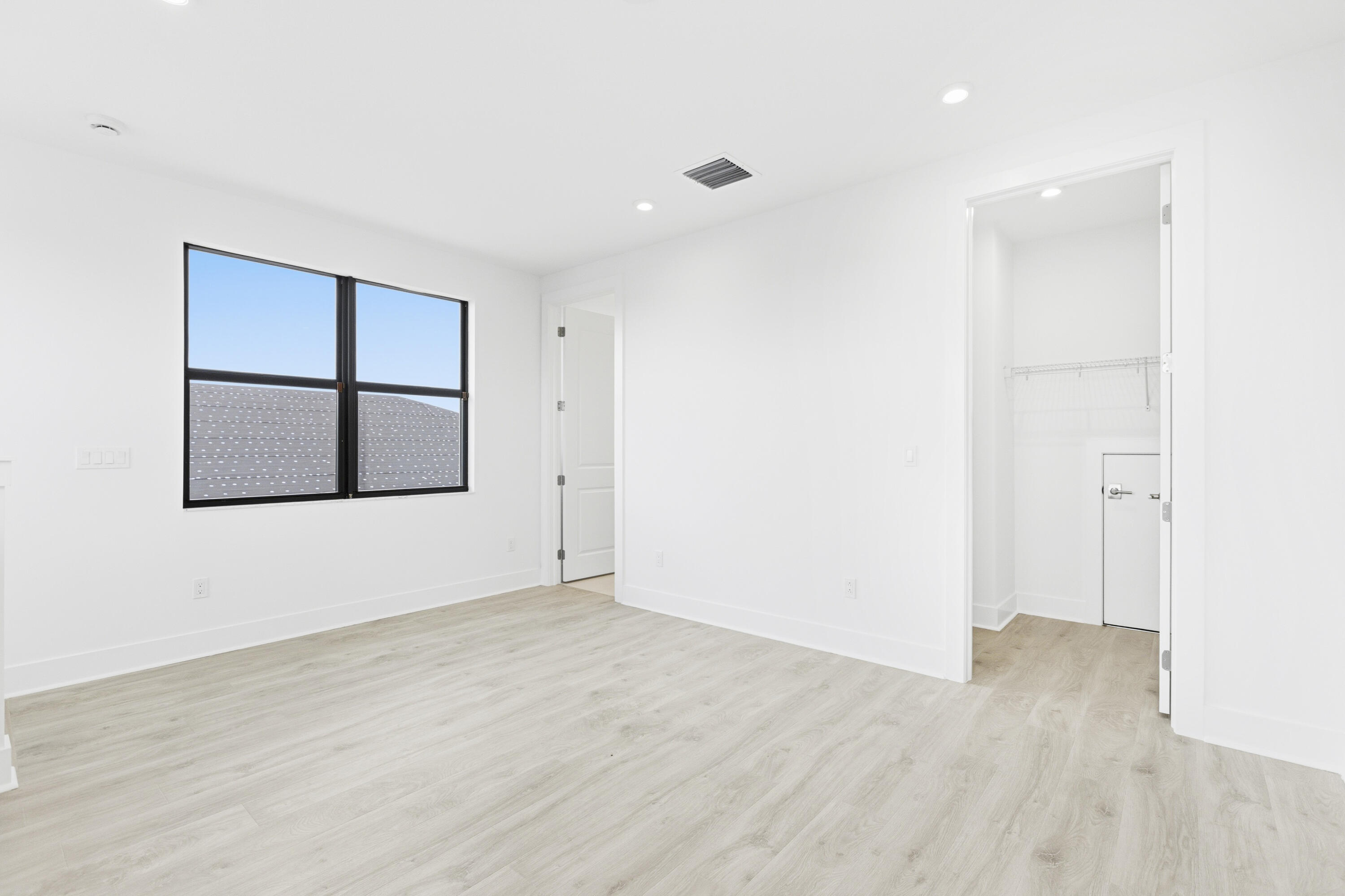 13921 Vivant Drive Property Photo 39