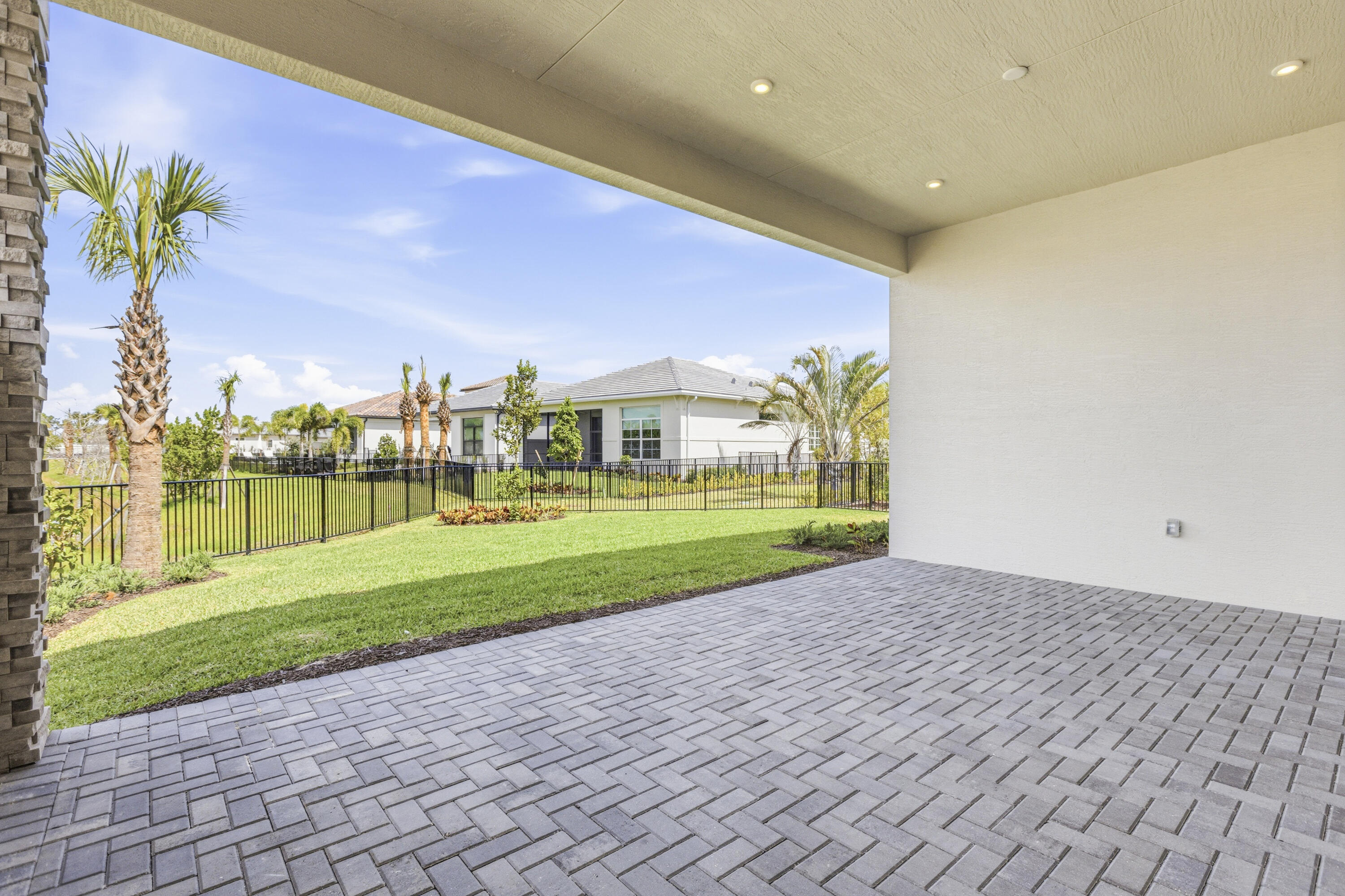 13921 Vivant Drive Property Photo 45