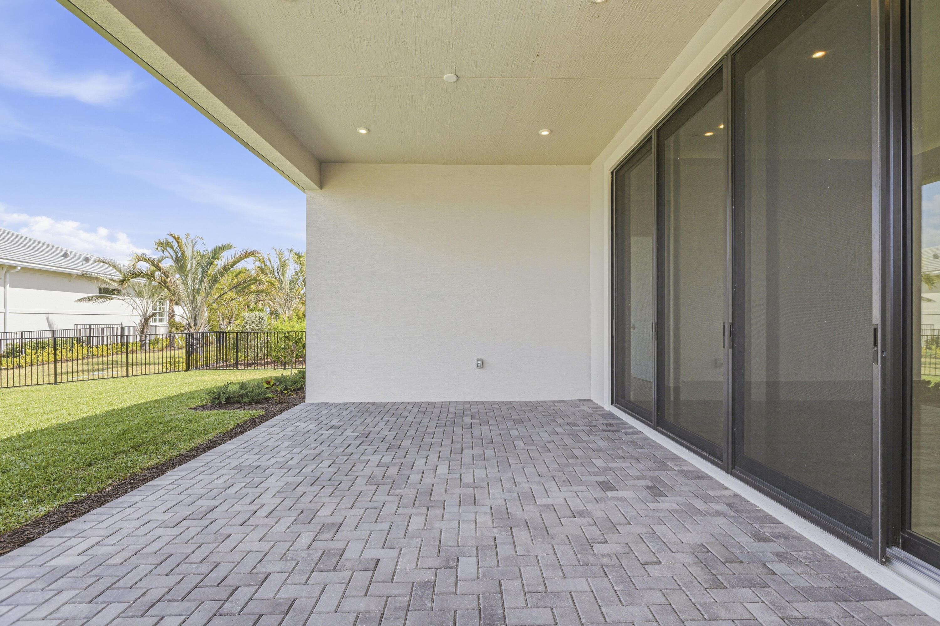 13921 Vivant Drive Property Photo 48