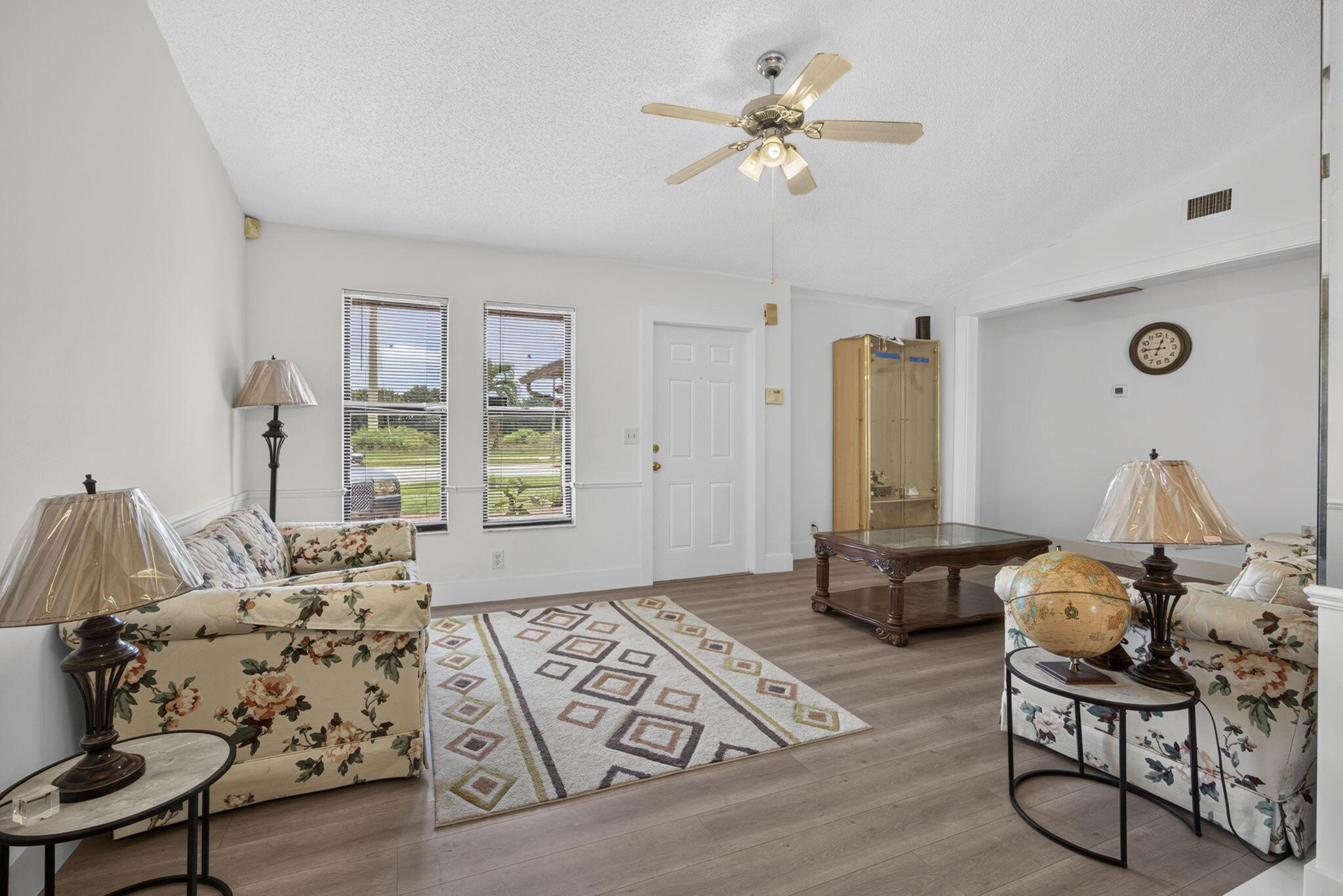 254 La Mancha Avenue Property Photo 11
