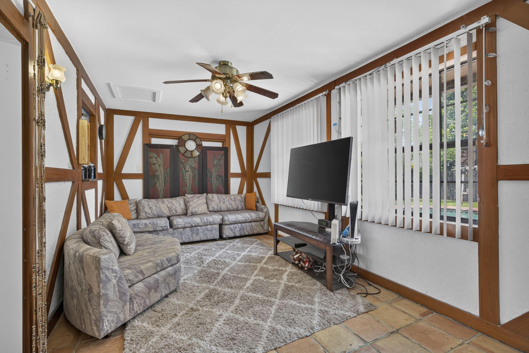 254 La Mancha Avenue Property Photo 25
