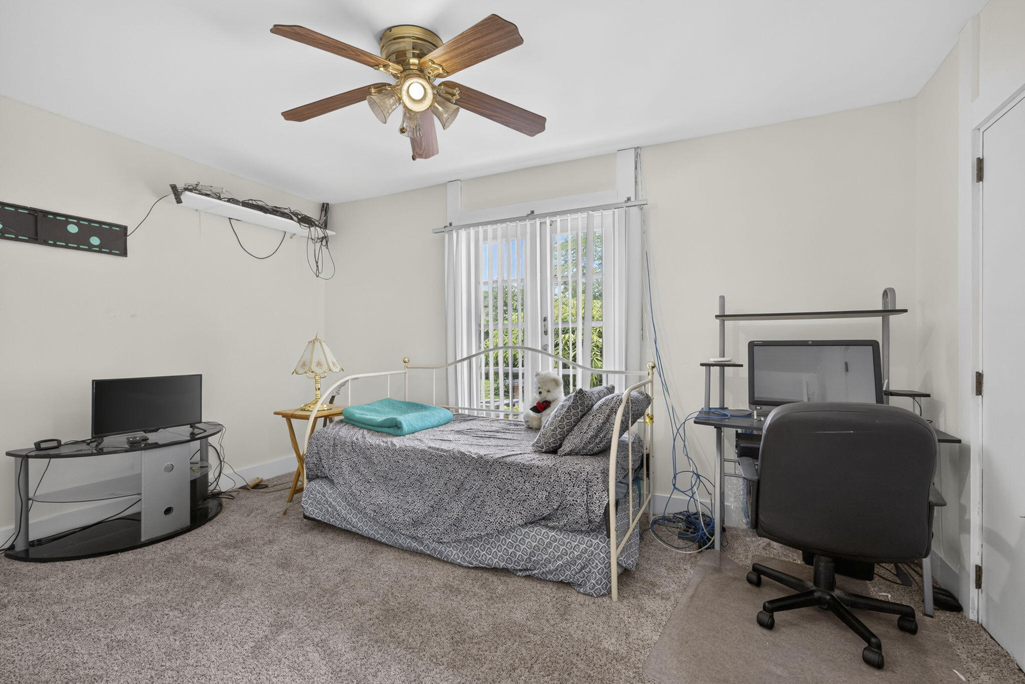 254 La Mancha Avenue Property Photo 31
