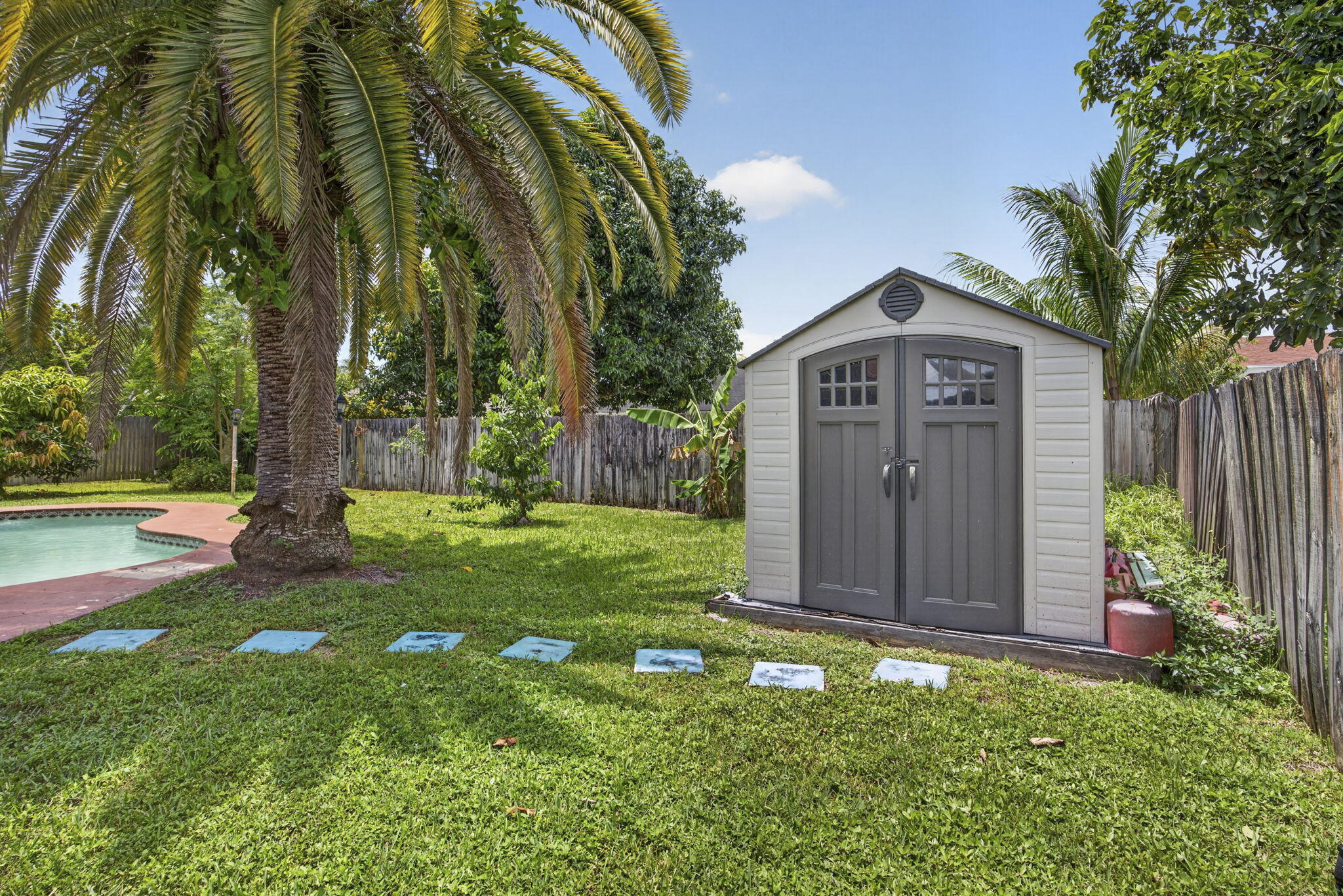 254 La Mancha Avenue Property Photo 44