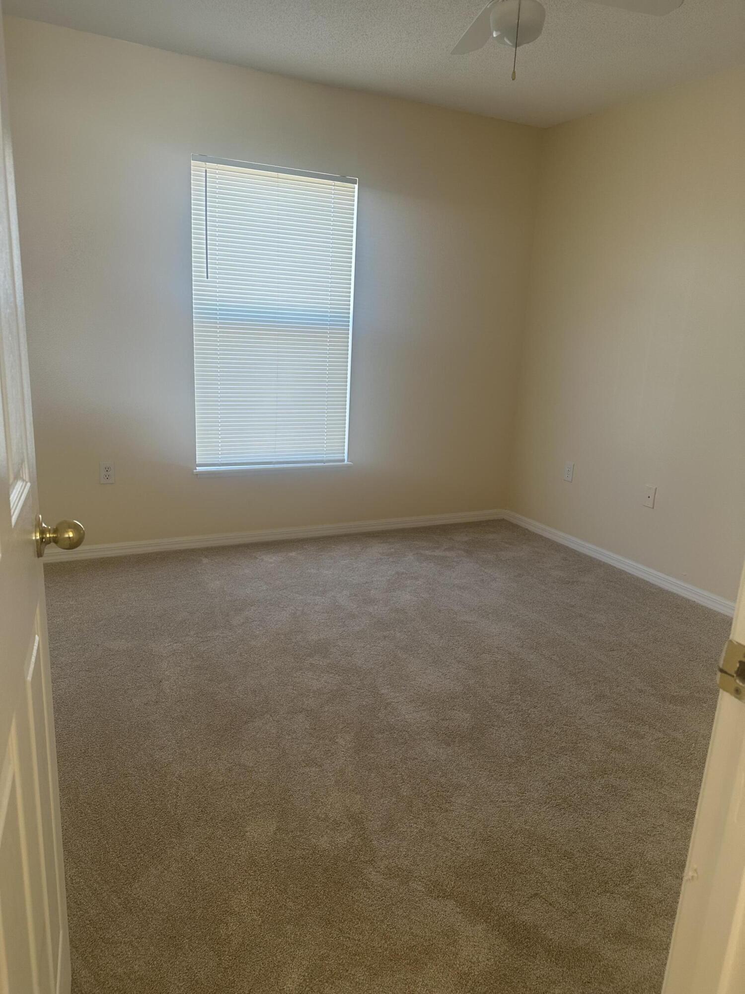 B26064691 Property Photo 8
