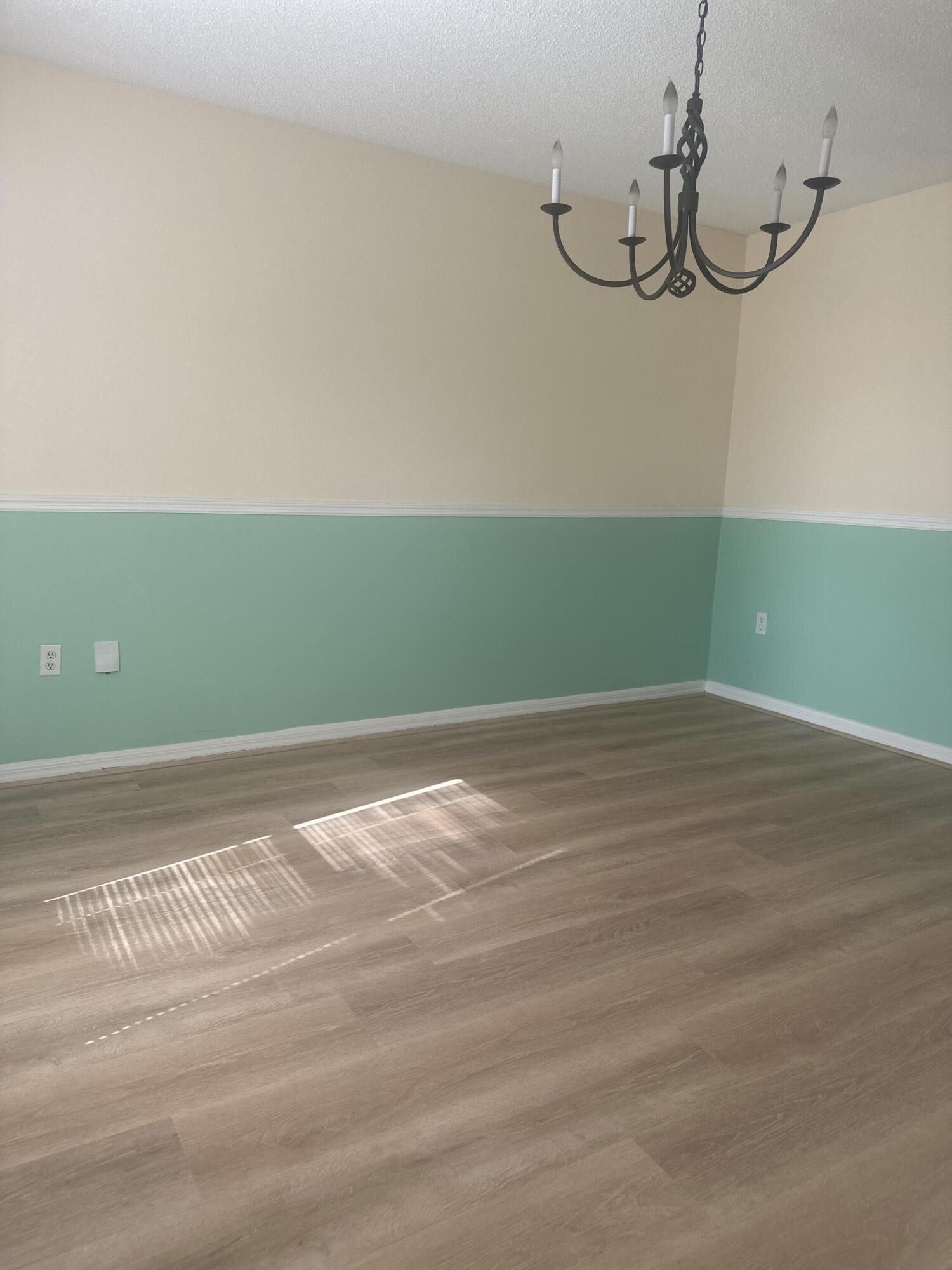 B26064691 Property Photo 15