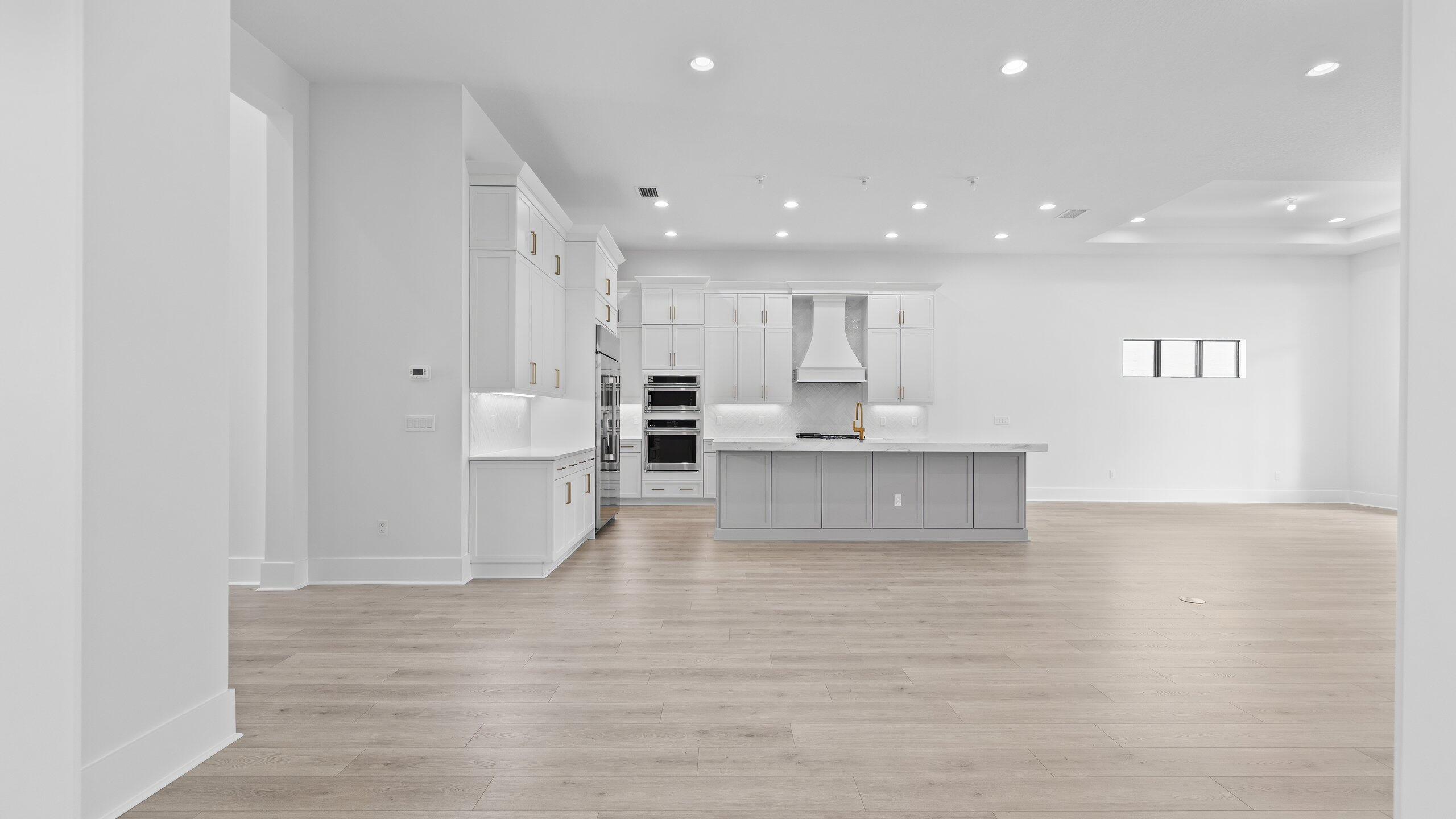 13294 Artisan Circle Property Photo 4