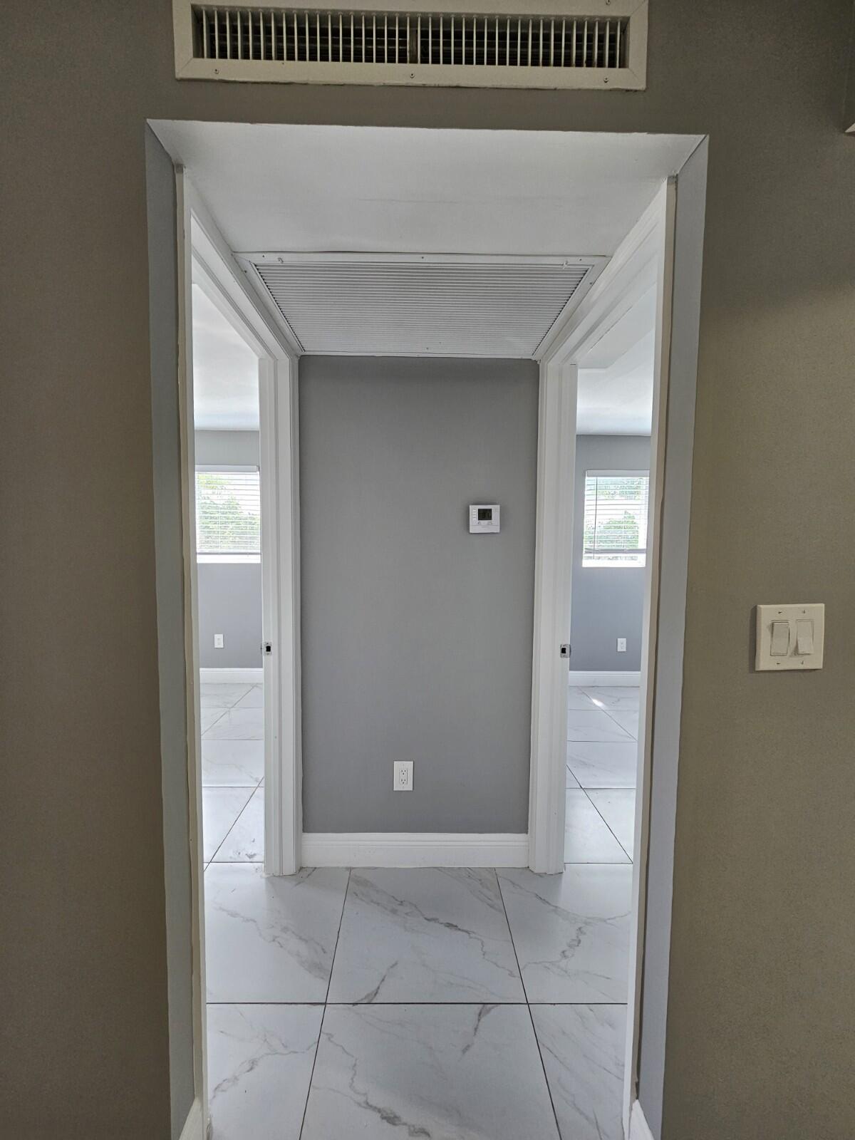 933 W 7th Street A Property Photo 6