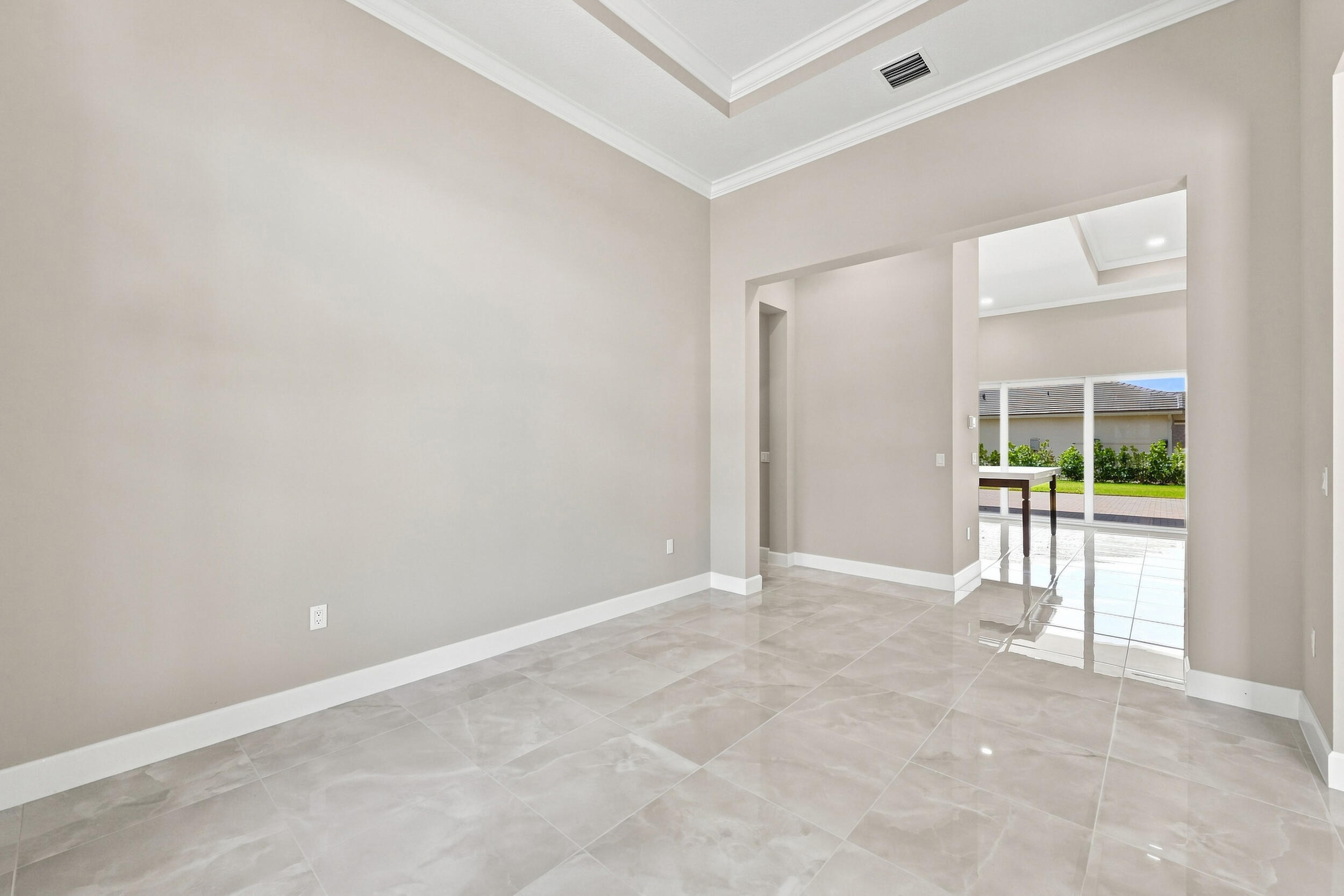 15093 Wildwood Circle Property Photo 23