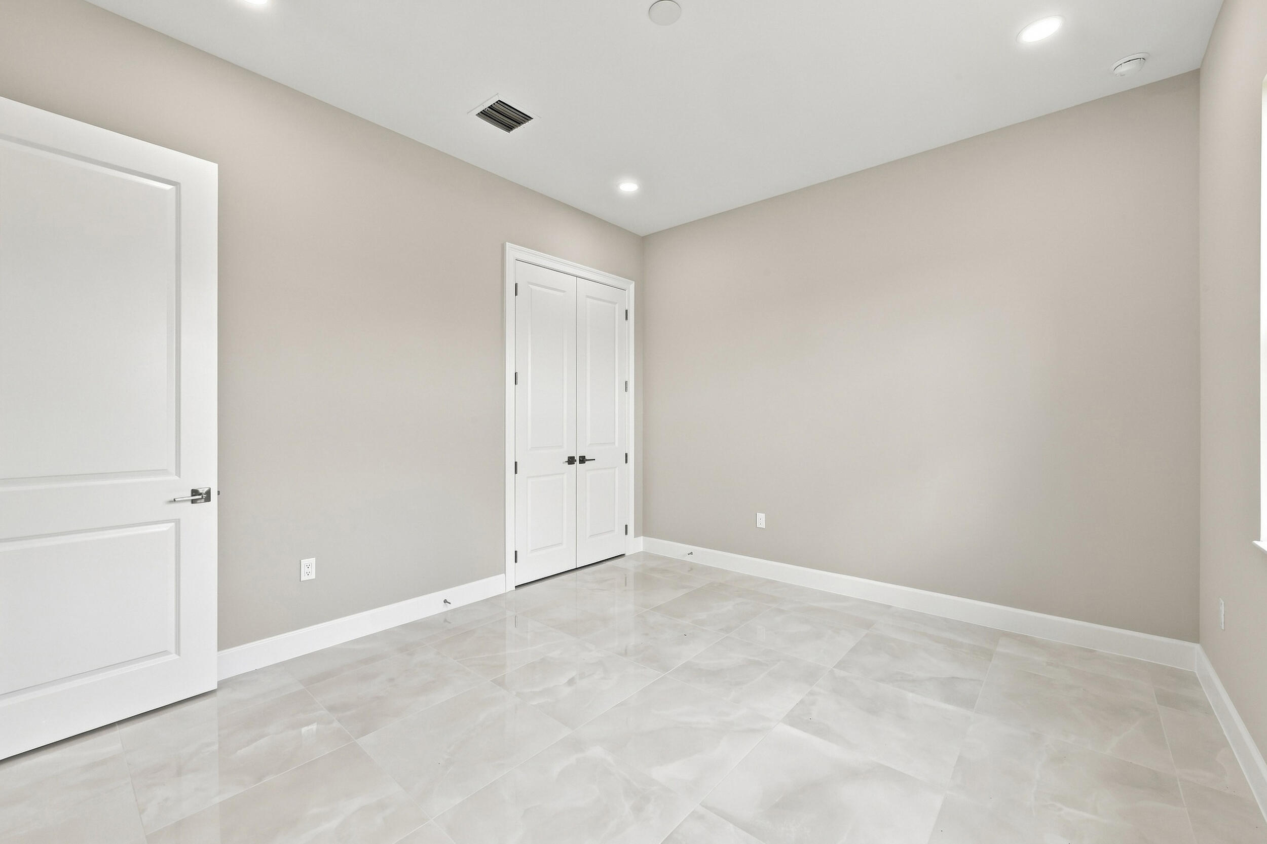 15093 Wildwood Circle Property Photo 53