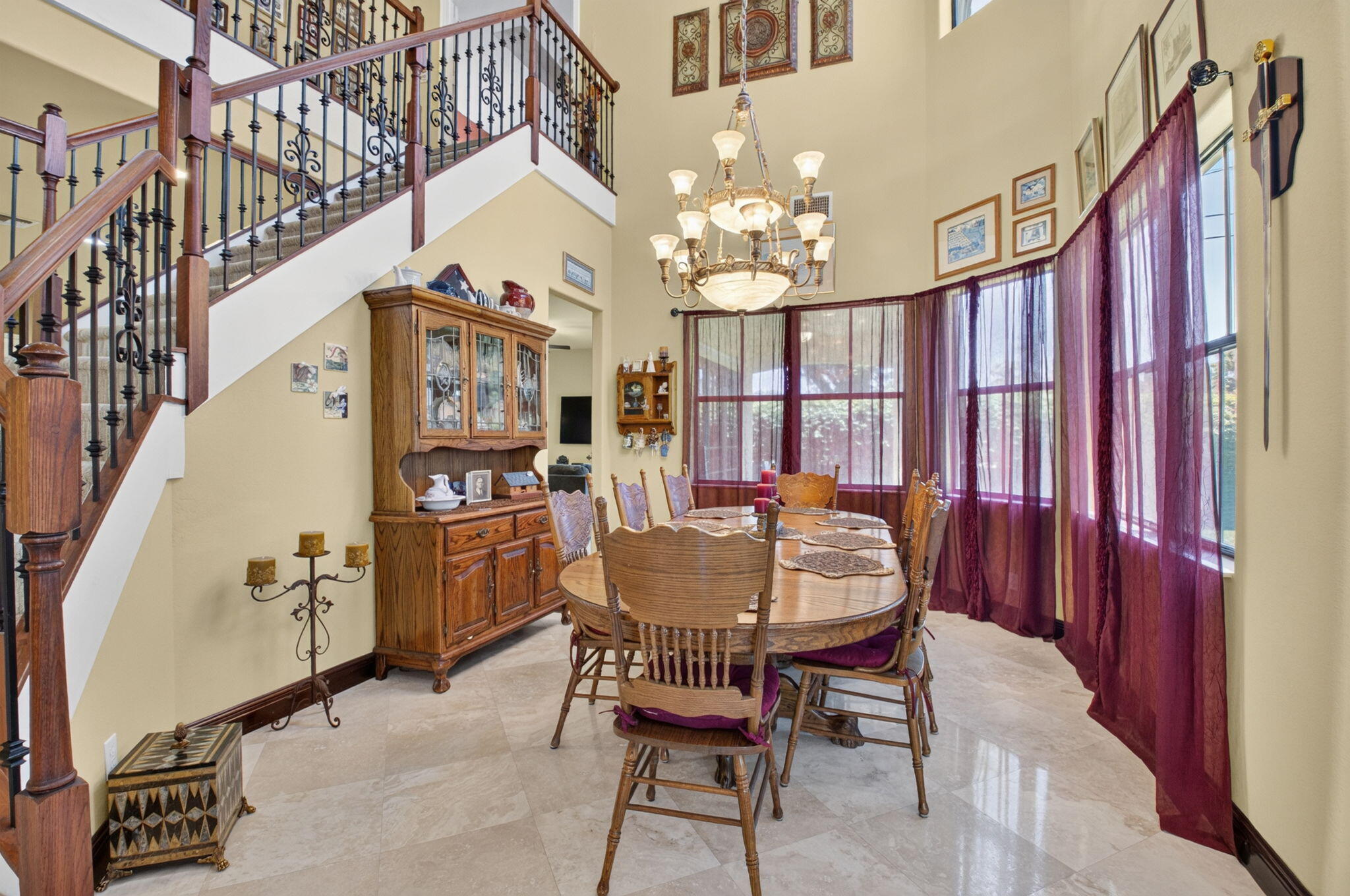 4012 Artesa Drive Property Photo 11