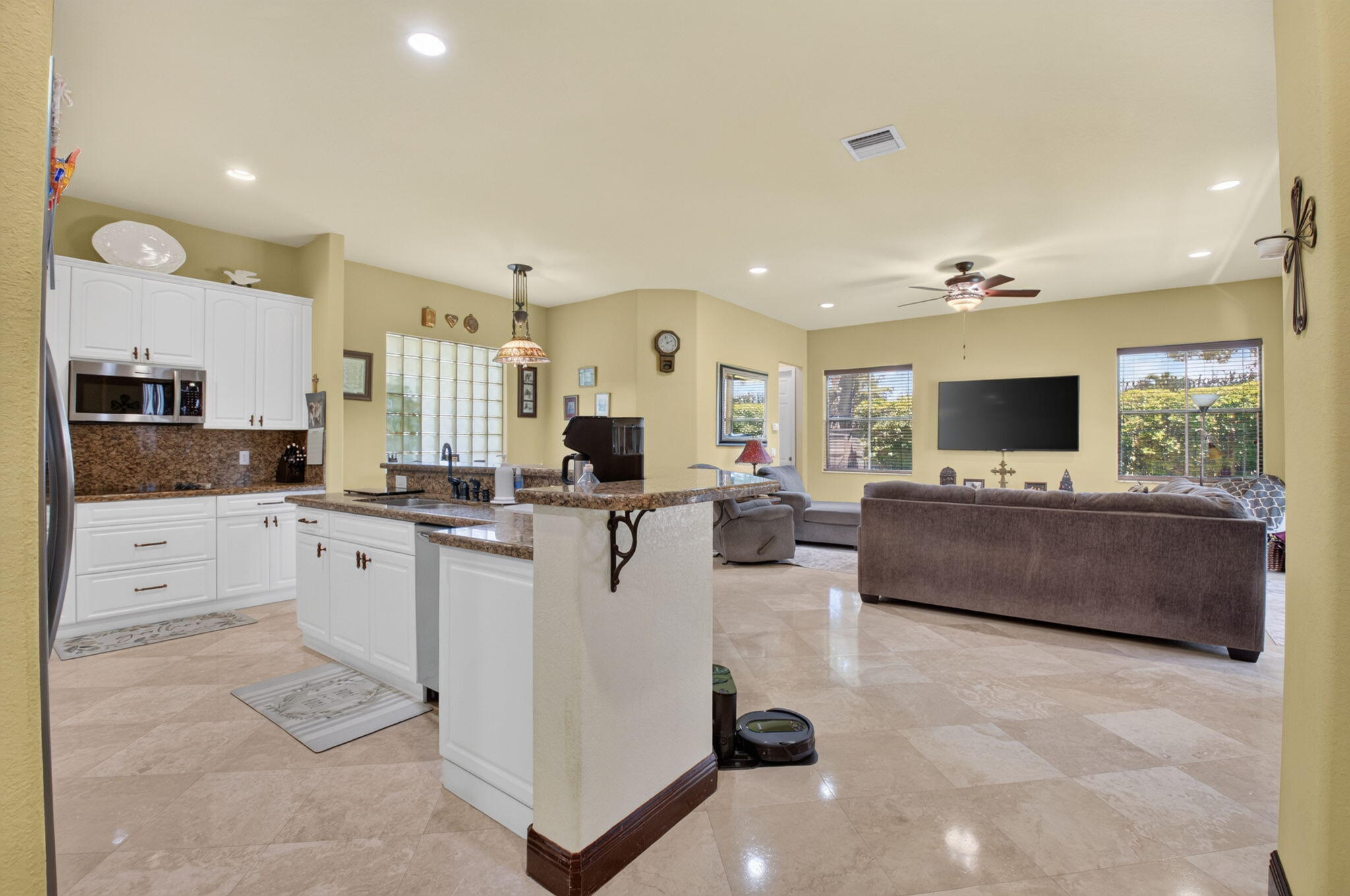 4012 Artesa Drive Property Photo 13