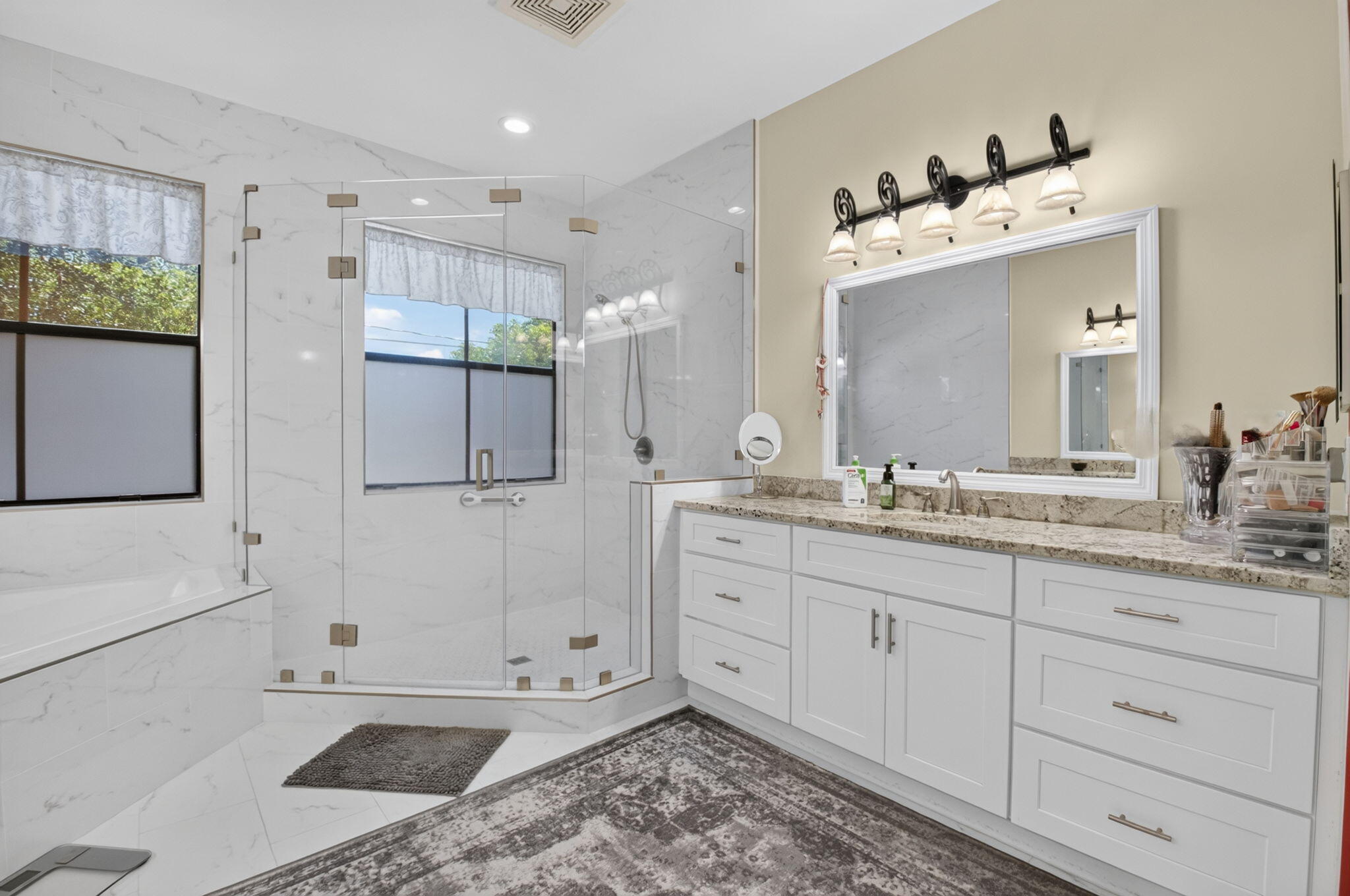 4012 Artesa Drive Property Photo 41