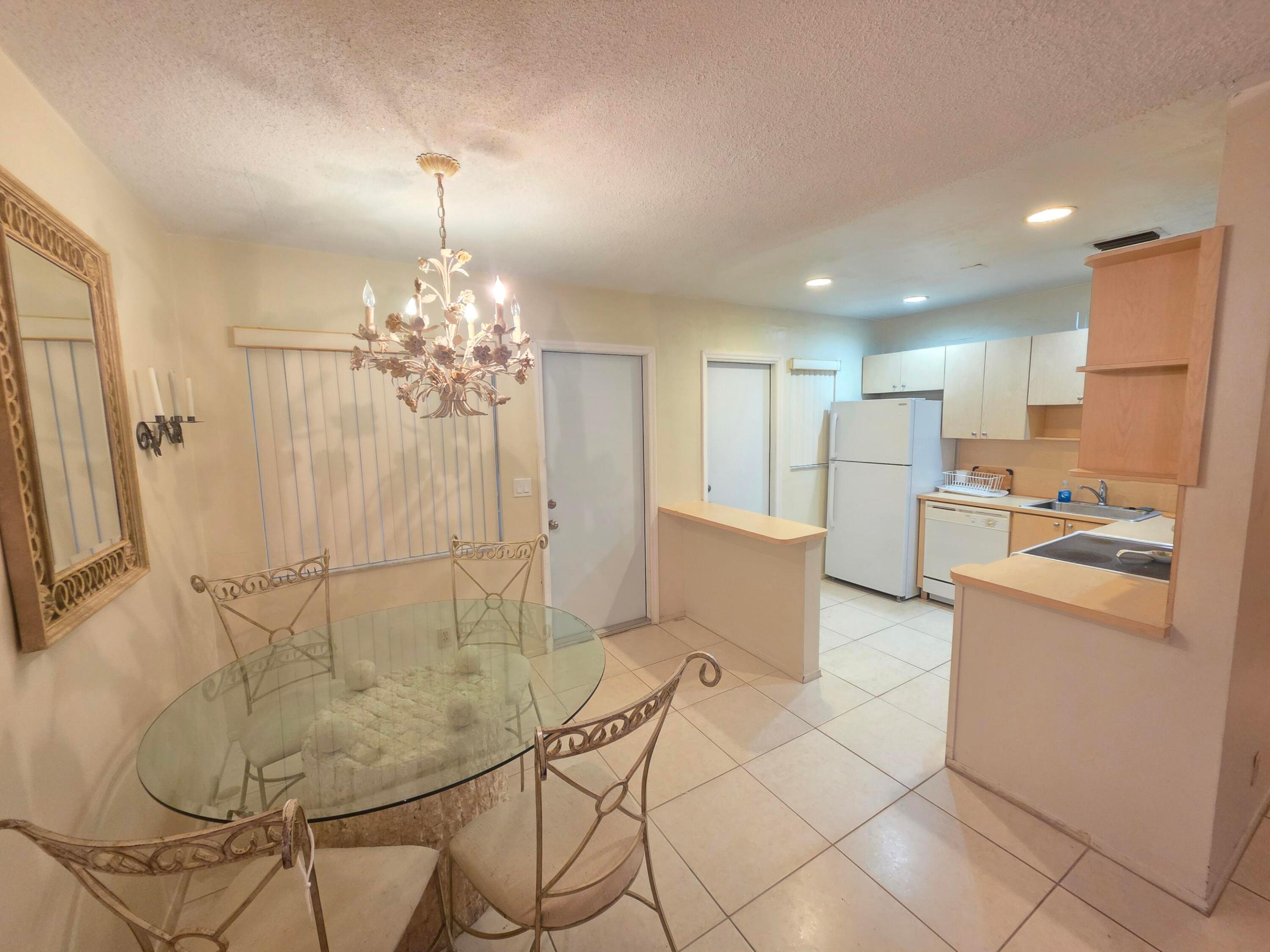 700 Layne Boulevard 318b Property Photo 1