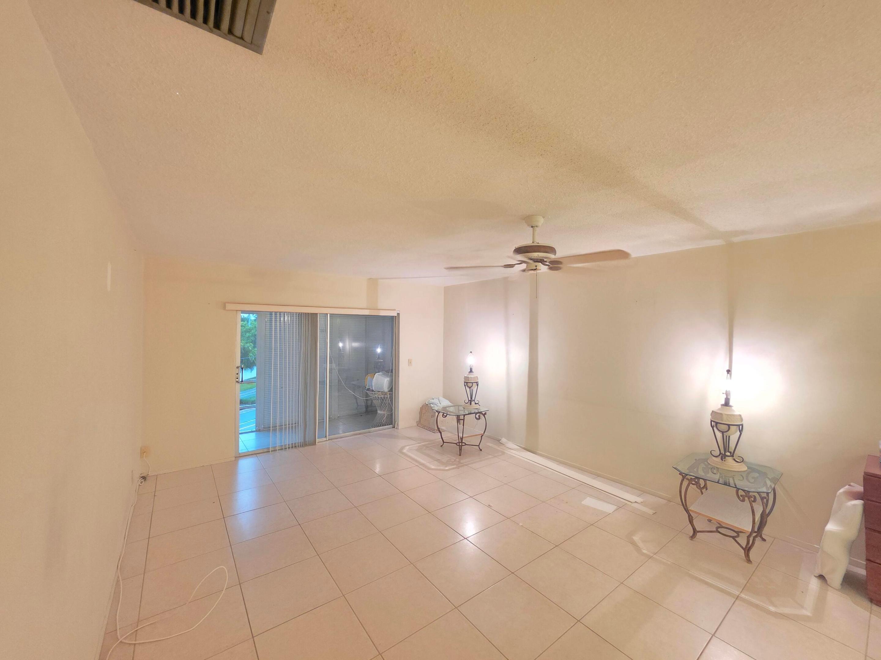 700 Layne Boulevard 318b Property Photo 4