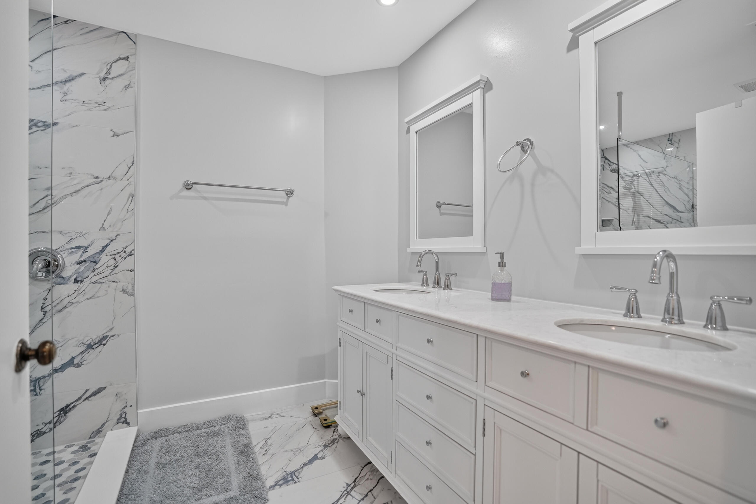 65 Pelican Pointe Drive 2030 Property Photo 33