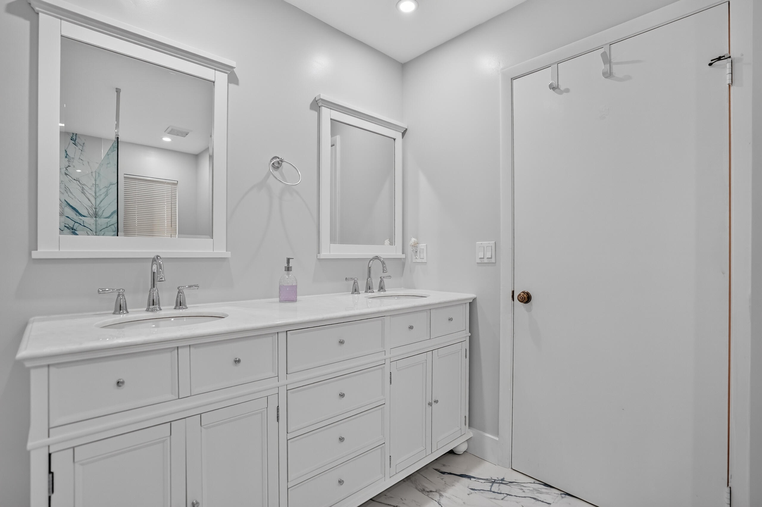 65 Pelican Pointe Drive 2030 Property Photo 36